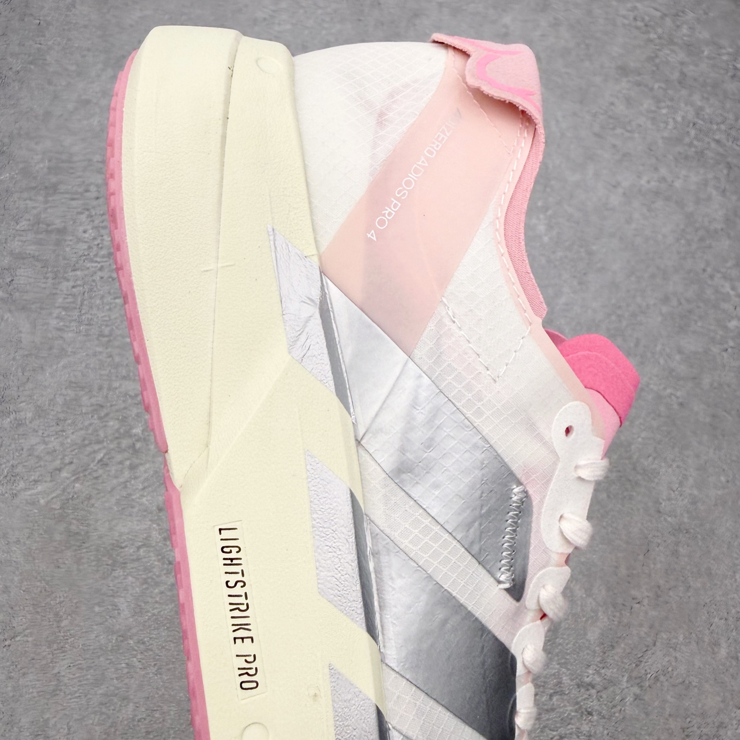 AD Adizero Adios Pro 4 马拉松竞速专业跑鞋 JQ4445 CELERMESH针织网