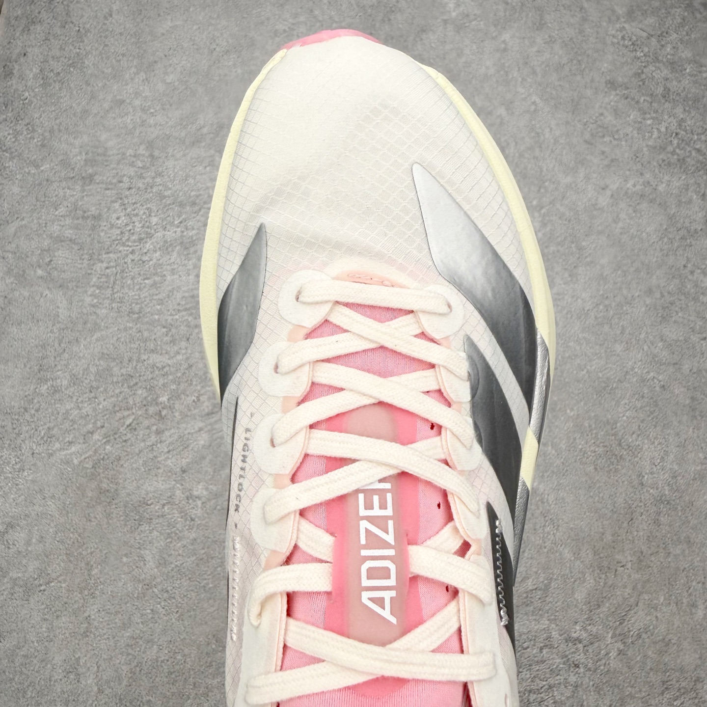 AD Adizero Adios Pro 4 马拉松竞速专业跑鞋 JQ4445 CELERMESH针织网