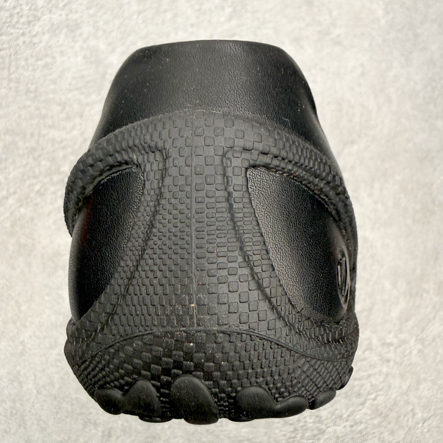 ecco爱步 BIOM Everyday M 舒适百搭潮流个性通勤简约 低帮 生活休闲鞋 ECCO以三大
