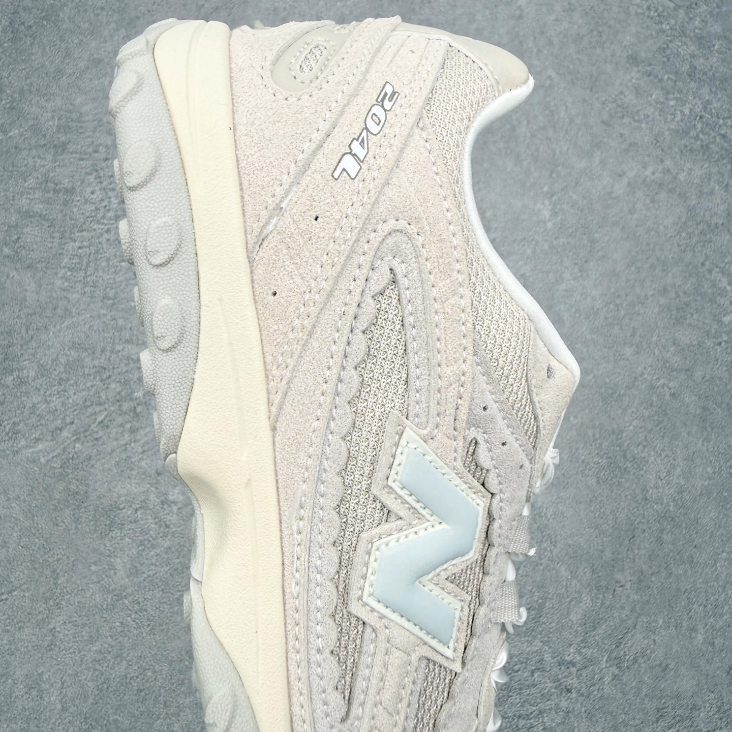 New Balance NB204L 舒适百搭耐磨轻便低帮 生活休闲鞋 男女同款 尺码：36 37 37