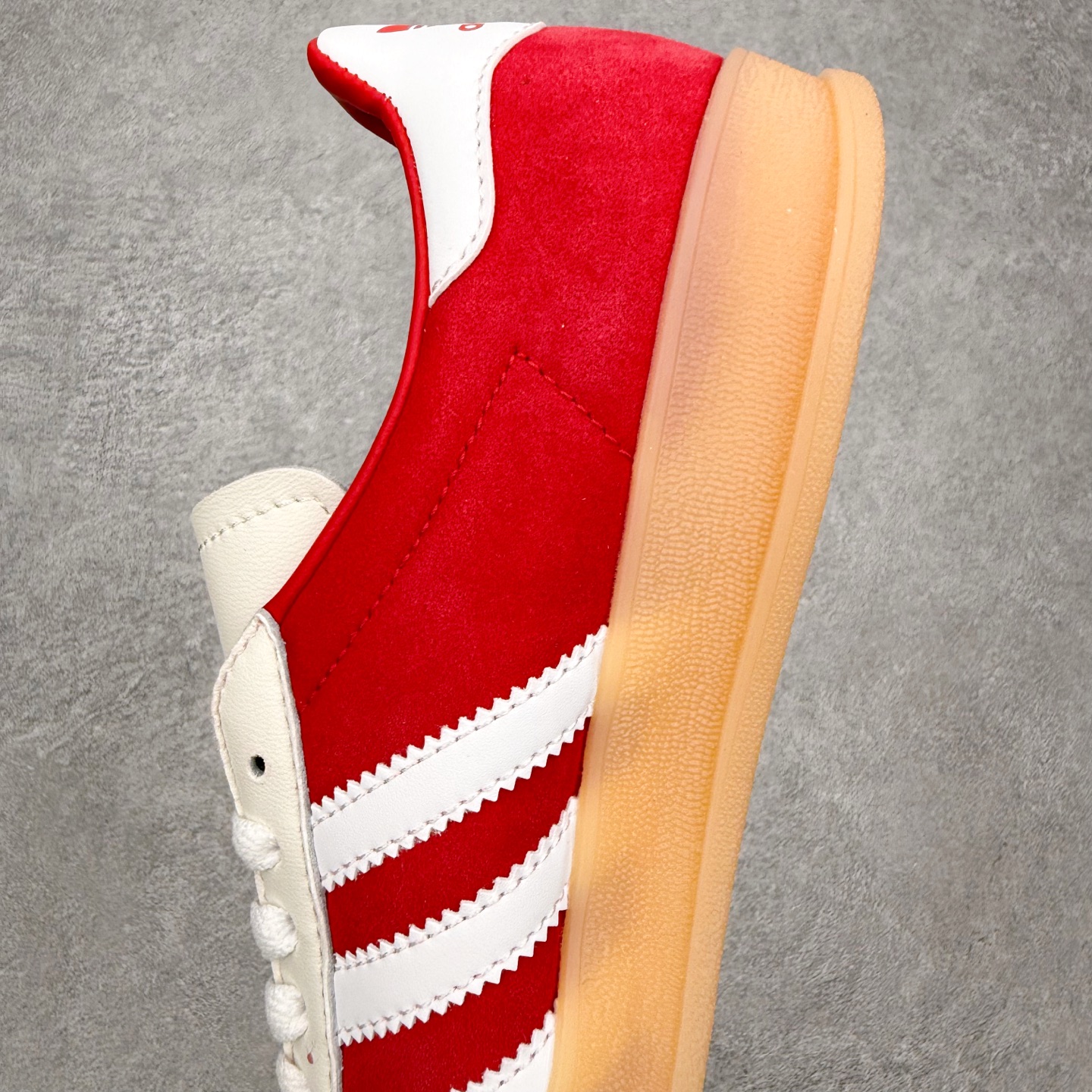 图片[7]-AD Gazelle Indoor Trainers 羚羊内训系列低帮复古百搭休闲运动德训风板鞋 IH9652 90年代经典的复刻版！自60年代以足球训练鞋面世以来,Gazelle就以其经典设计席卷全球。1991年版本的复刻,再造经典Gazelle。采用皮革打造,搭配浊色细节,让这款经典更加简约。尺码：36 36⅔ 37⅓ 38 38⅔ 39⅓ 40 40⅔ 41⅓ 42 42⅔ 43⅓ 44⅓ 44⅔ 45-选品中心