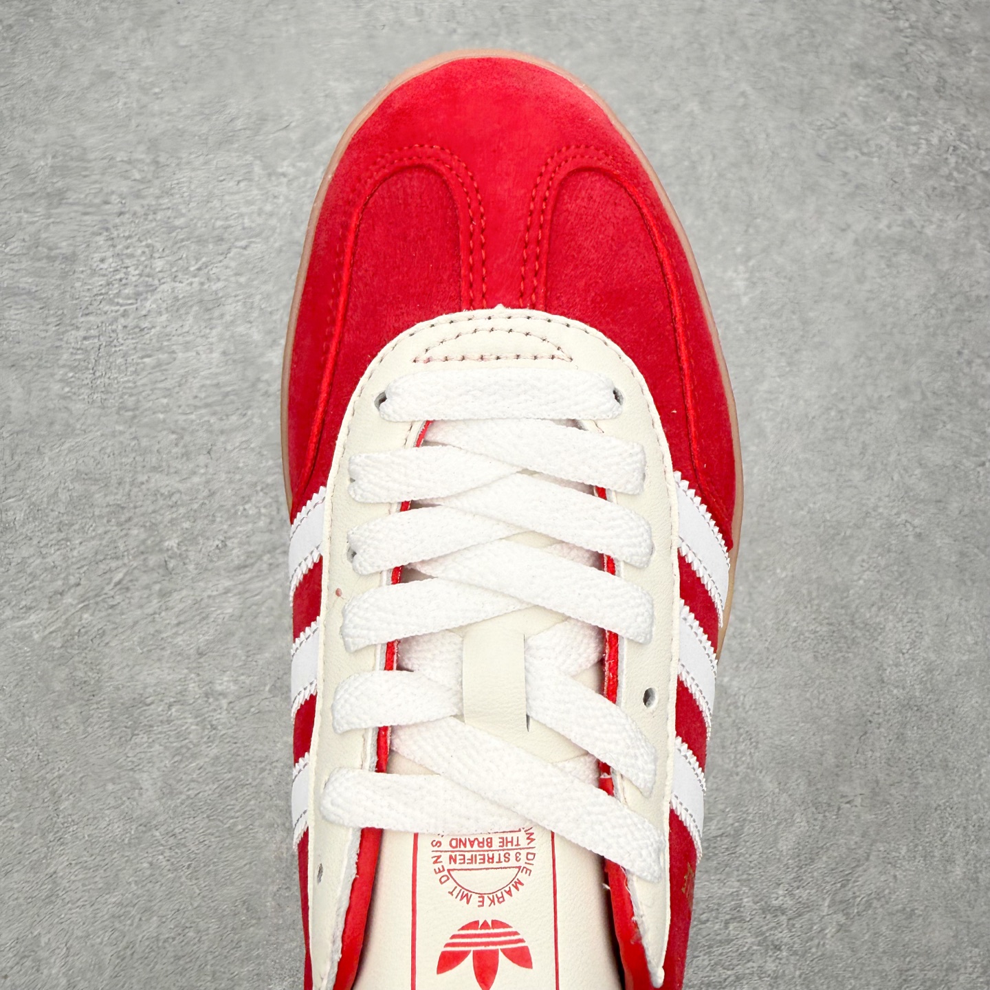 图片[4]-AD Gazelle Indoor Trainers 羚羊内训系列低帮复古百搭休闲运动德训风板鞋 IH9652 90年代经典的复刻版！自60年代以足球训练鞋面世以来,Gazelle就以其经典设计席卷全球。1991年版本的复刻,再造经典Gazelle。采用皮革打造,搭配浊色细节,让这款经典更加简约。尺码：36 36⅔ 37⅓ 38 38⅔ 39⅓ 40 40⅔ 41⅓ 42 42⅔ 43⅓ 44⅓ 44⅔ 45-选品中心