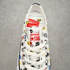 Converse × Hello Kitty AND Friends Chuck Taylor All Converse × Hello Kitty AND Friends Chuck Taylor All