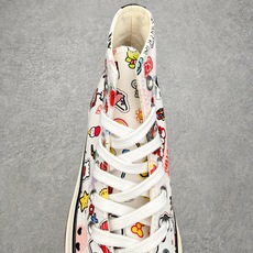 Converse × Hello Kitty AND Friends Chuck 70s 匡威官方新款 Converse × Hello Kitty AND Friends Chuck 70s 匡威官方新款