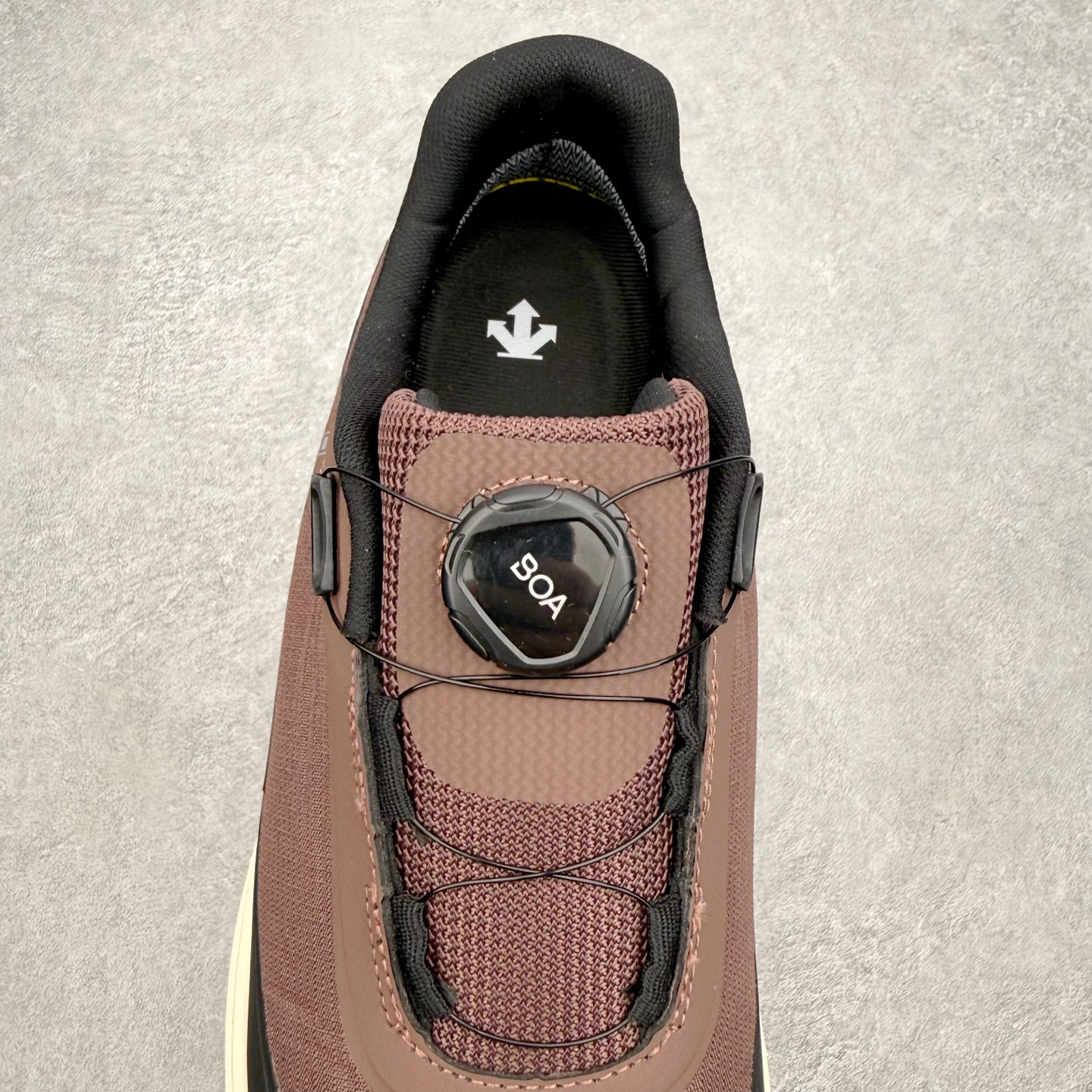 迪桑特DESCENTE Dualis 织物 PRIME GTX WIRE 2.0 BOA 防水低帮生活休