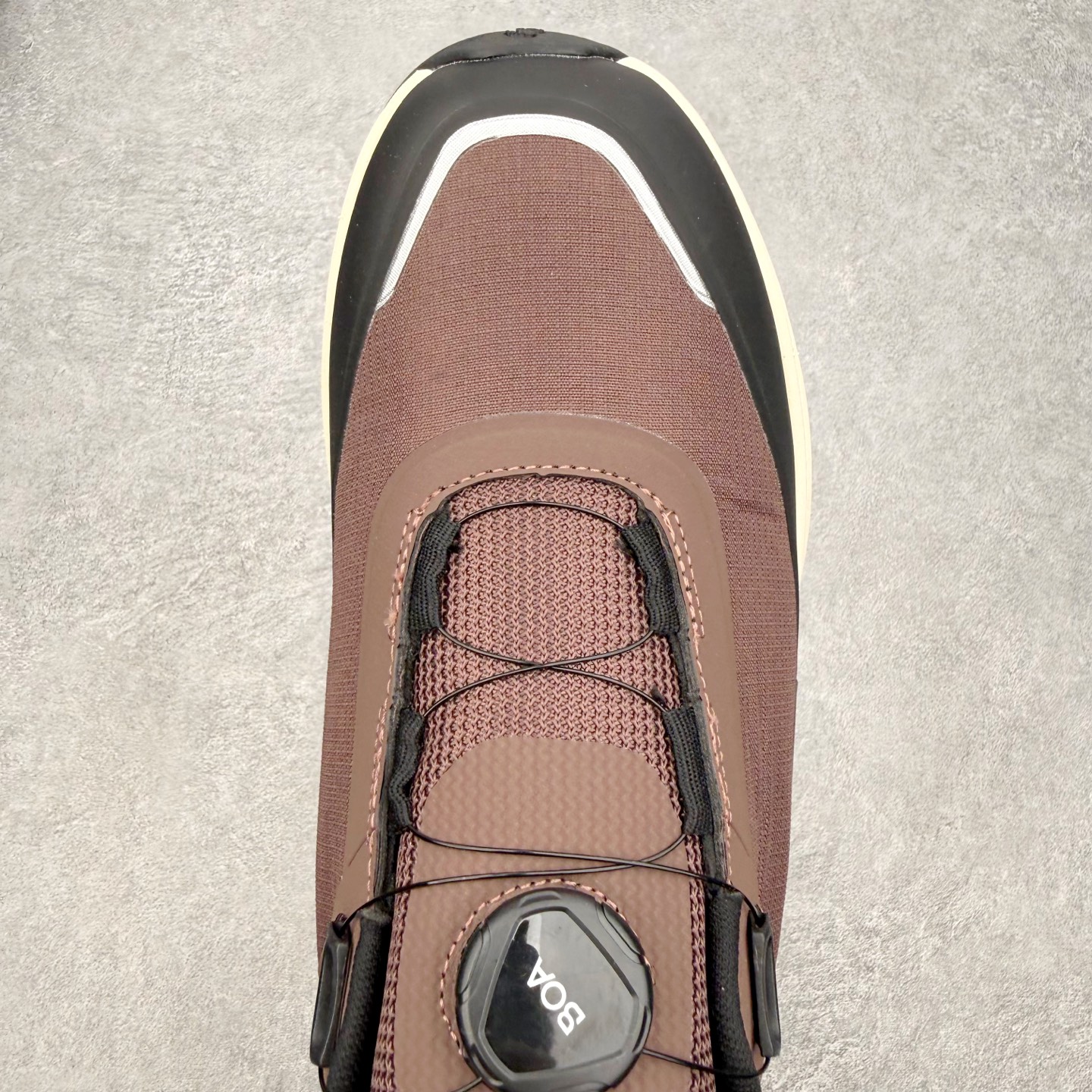 迪桑特DESCENTE Dualis 织物 PRIME GTX WIRE 2.0 BOA 防水低帮生活休
