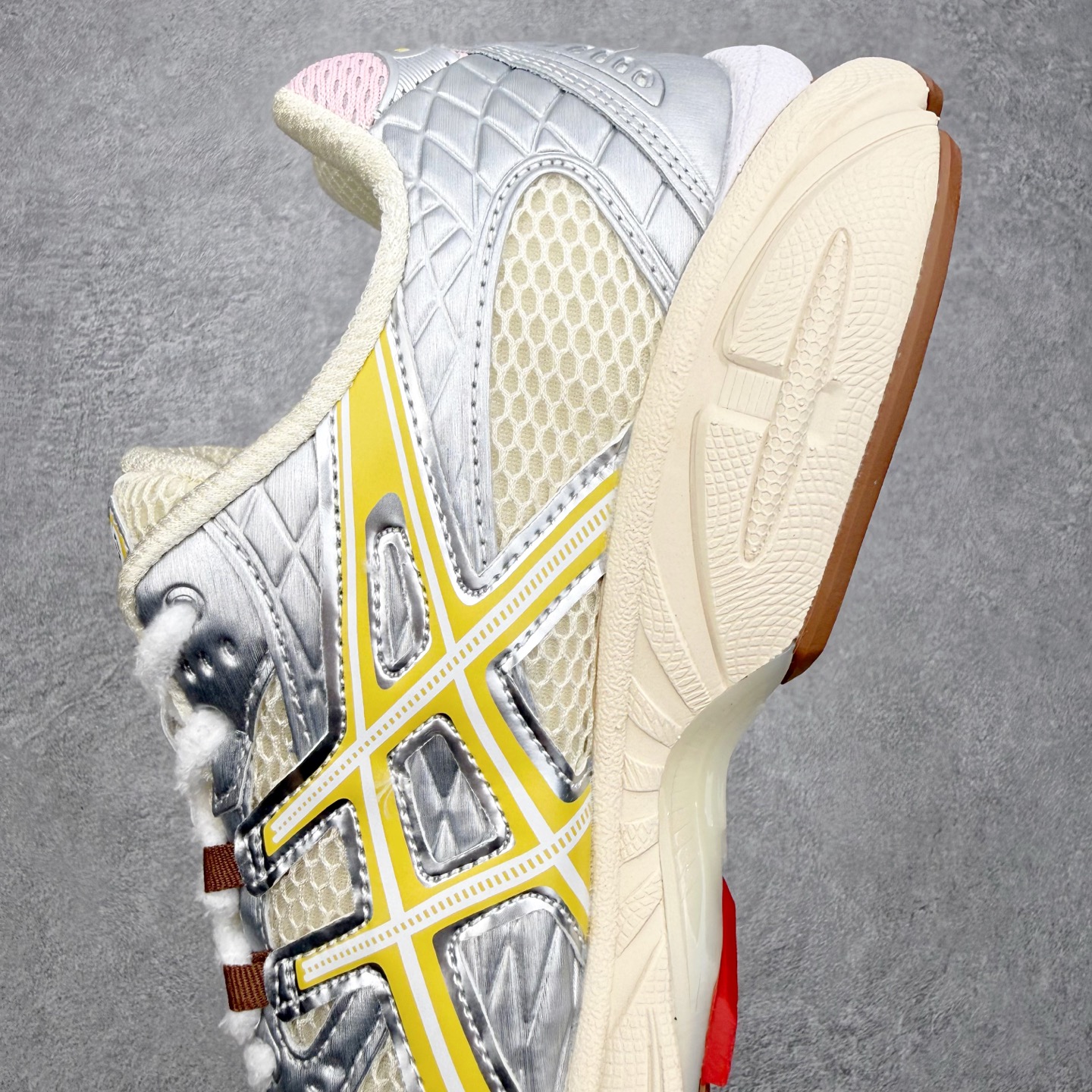 ＃XN ASICS Gel-Nimbus 10.1 亚瑟士雨云10.1代系列轻量缓震休闲运动跑步鞋 欧美