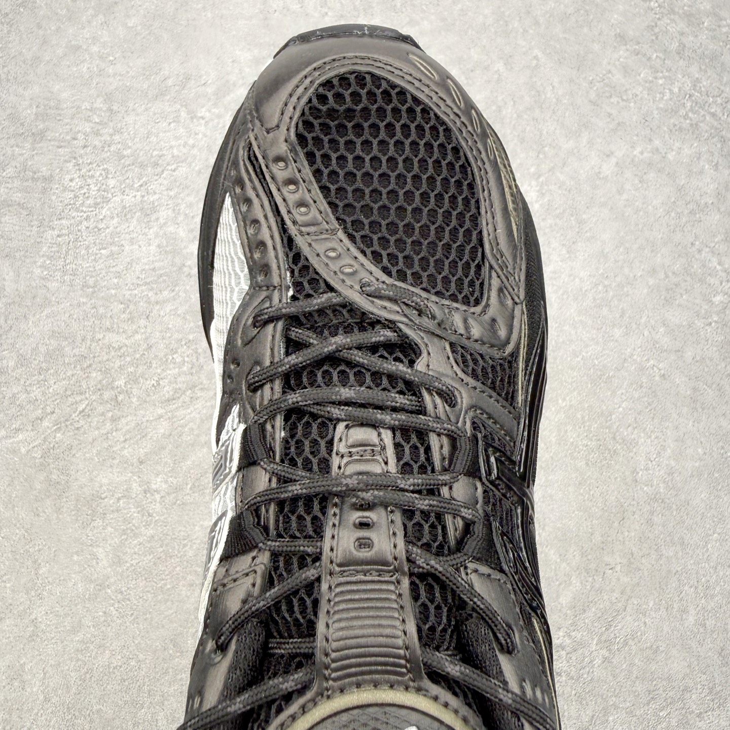 ＃XN ASICS Gel-Nimbus 10.1 亚瑟士雨云10.1代系列轻量缓震休闲运动跑步鞋 欧美