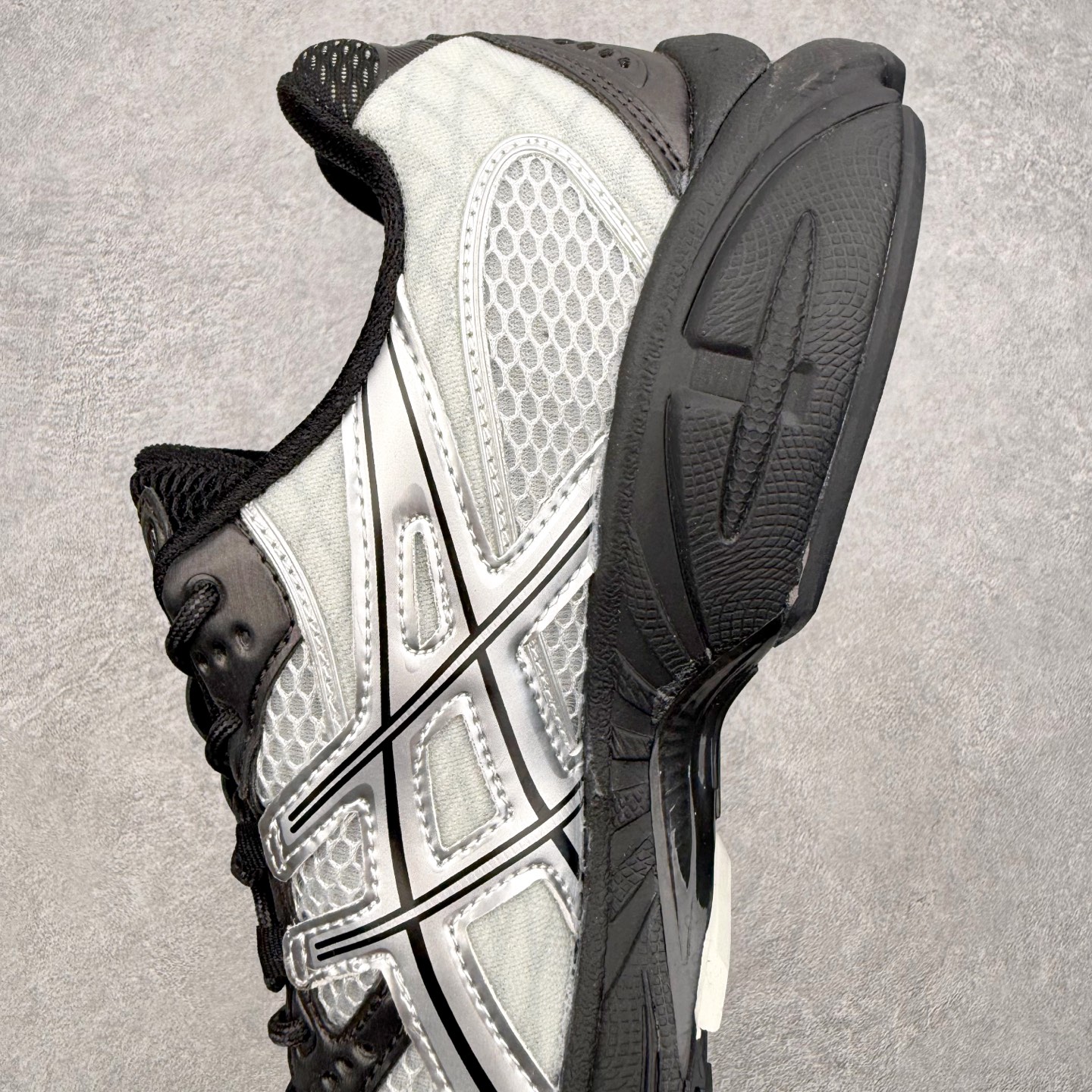 ＃XN ASICS Gel-Nimbus 10.1 亚瑟士雨云10.1代系列轻量缓震休闲运动跑步鞋 欧美