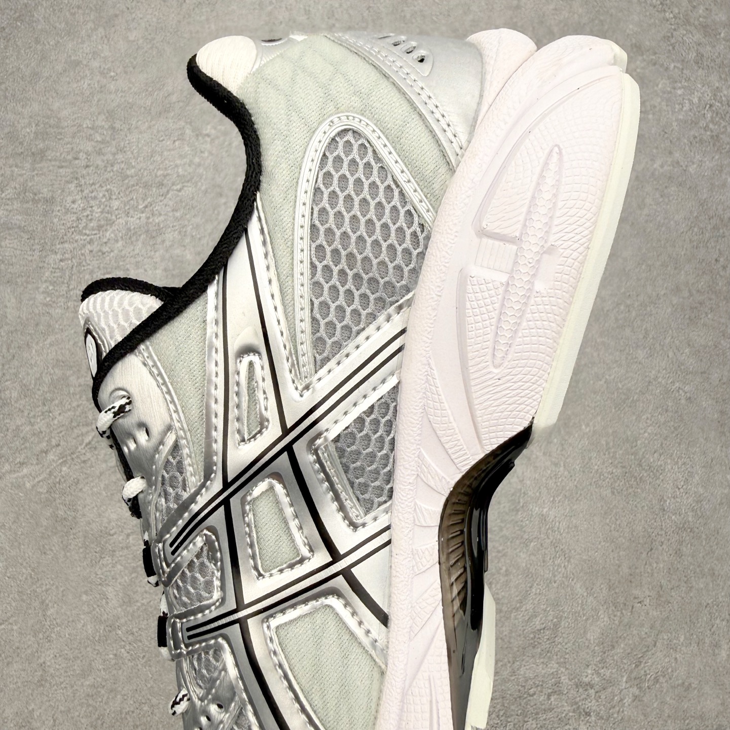 ＃XN ASICS Gel-Nimbus 10.1 亚瑟士雨云10.1代系列轻量缓震休闲运动跑步鞋 欧美