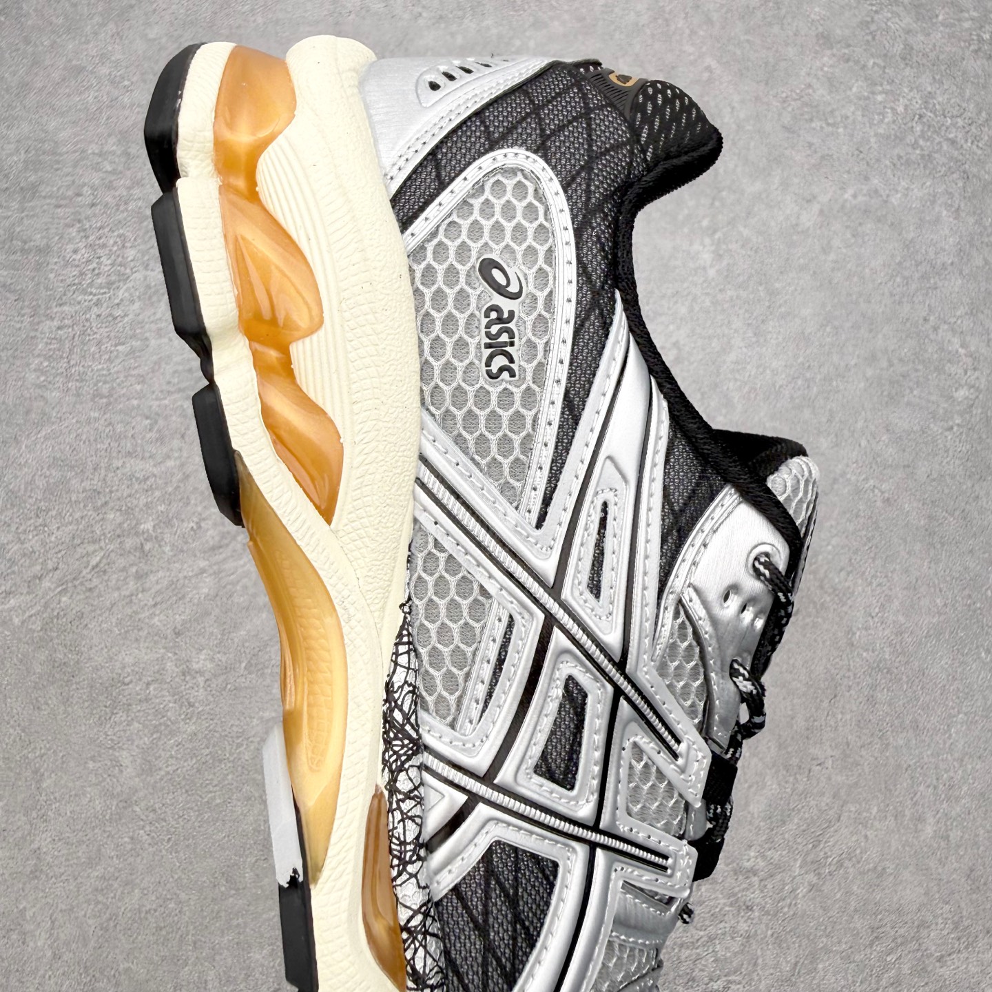 ＃XN ASICS Gel-Nimbus 10.1 亚瑟士雨云10.1代系列轻量缓震休闲运动跑步鞋 欧美