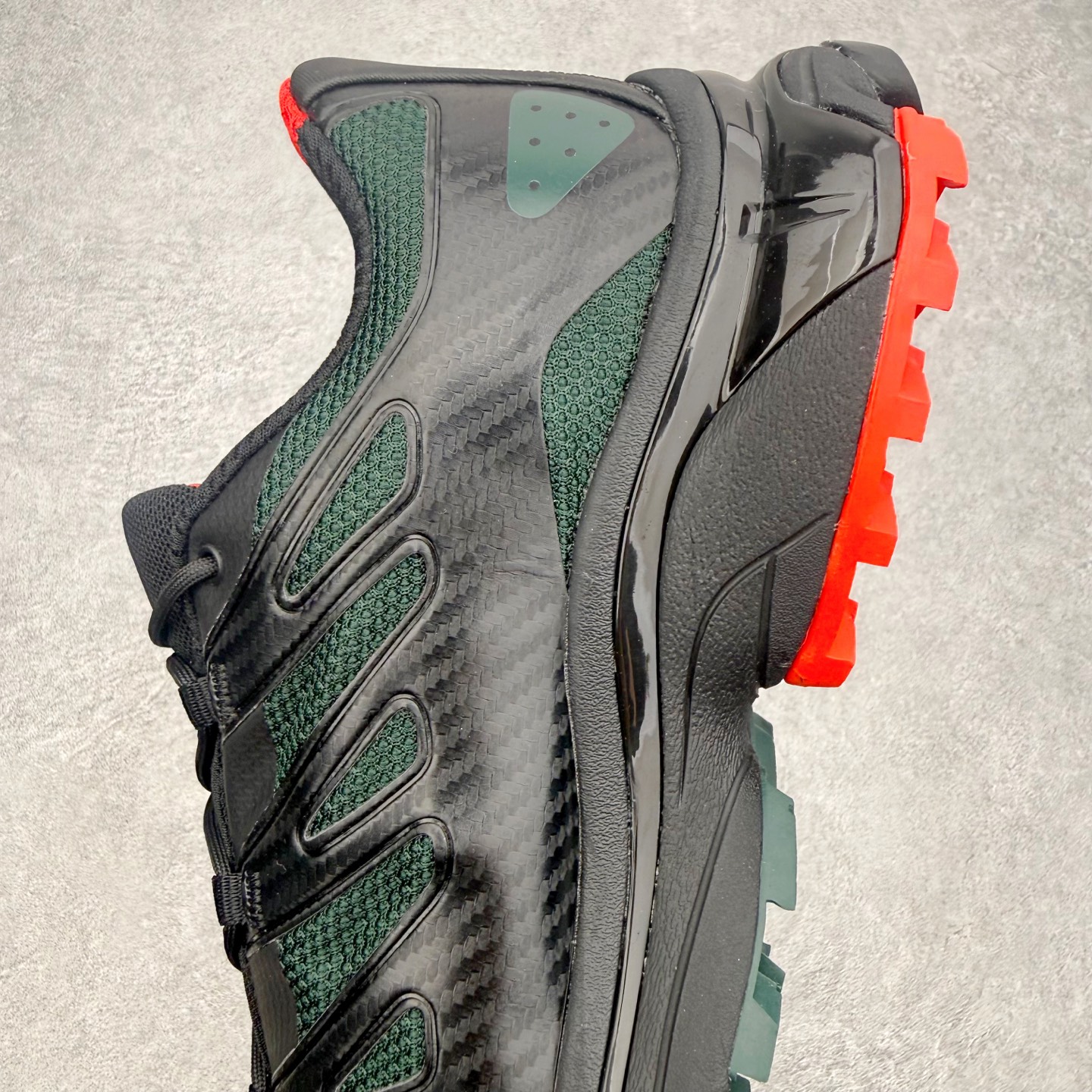 Salomon XT-4 OG Advanced 萨洛蒙系列低帮城市越野机能透气休闲运动鞋 鞋舌处附有迷