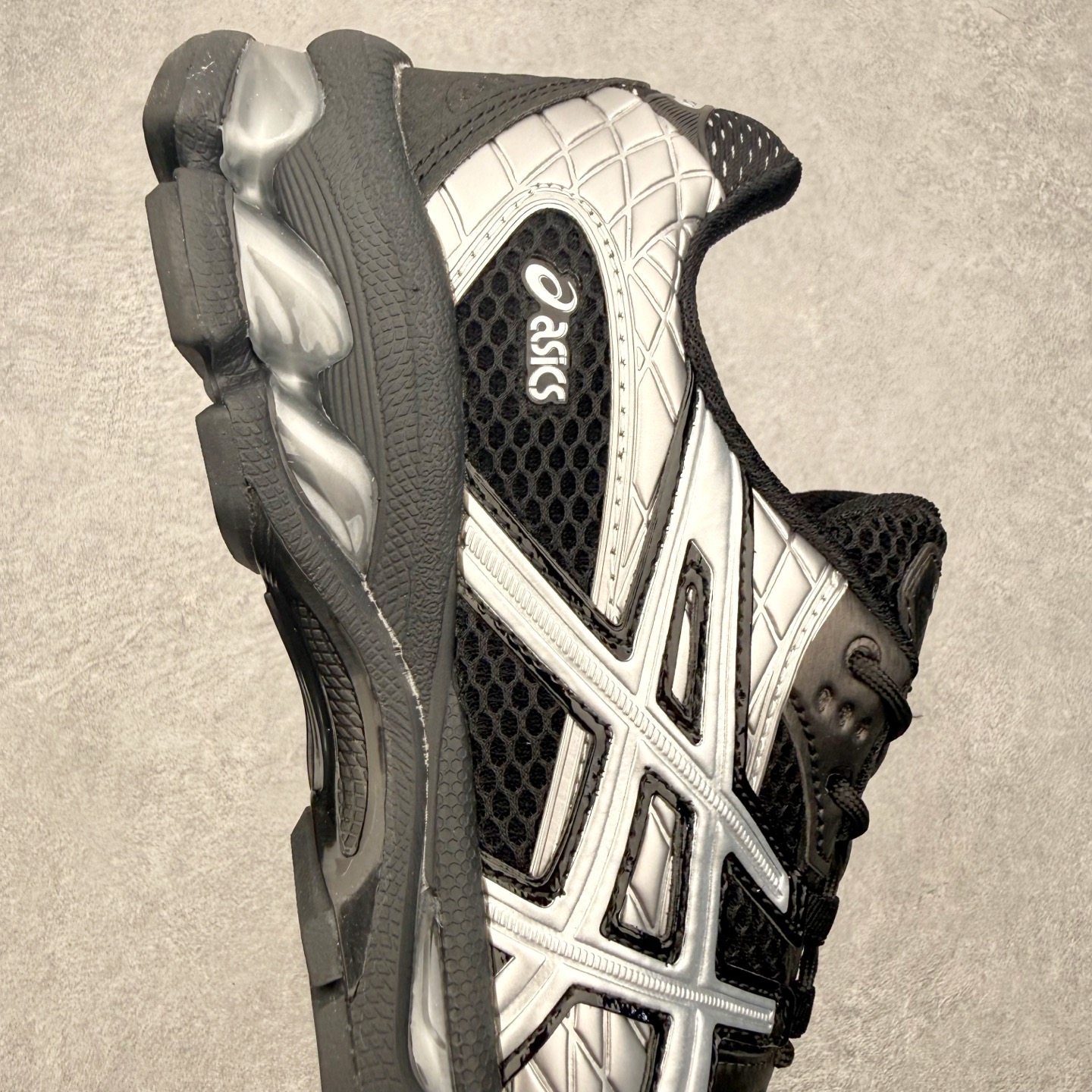 ＃XN ASICS Gel-Nimbus 10.1 亚瑟士雨云10.1代系列轻量缓震休闲运动跑步鞋 欧美