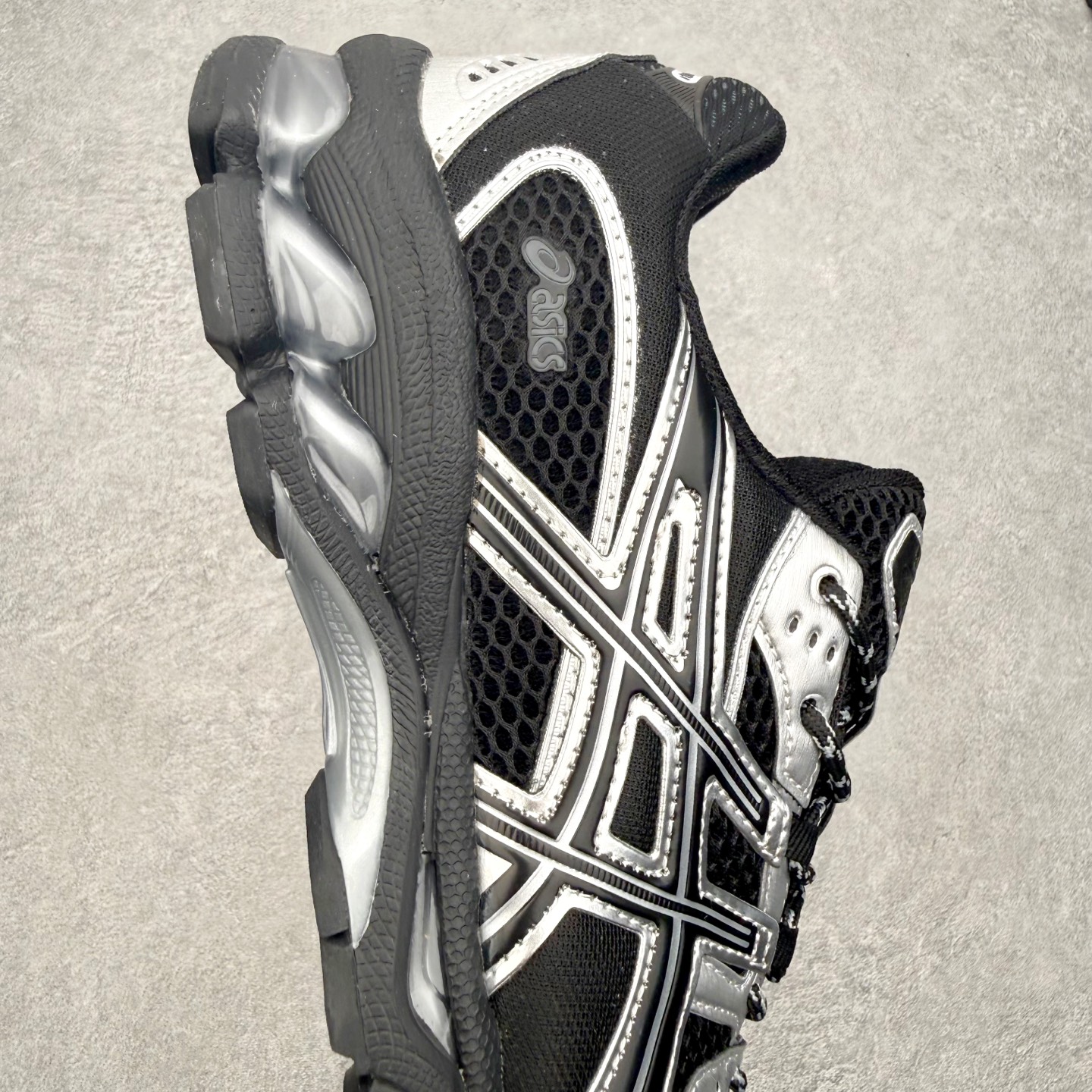 ＃XN ASICS Gel-Nimbus 10.1 亚瑟士雨云10.1代系列轻量缓震休闲运动跑步鞋 欧美