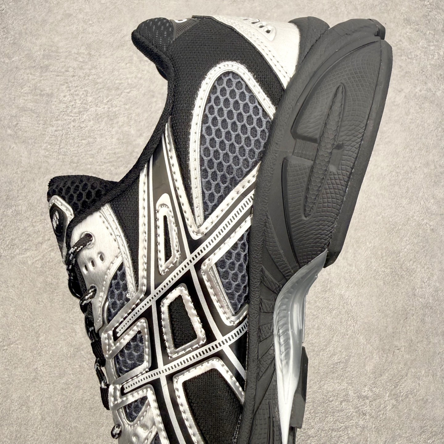 ＃XN ASICS Gel-Nimbus 10.1 亚瑟士雨云10.1代系列轻量缓震休闲运动跑步鞋 欧美