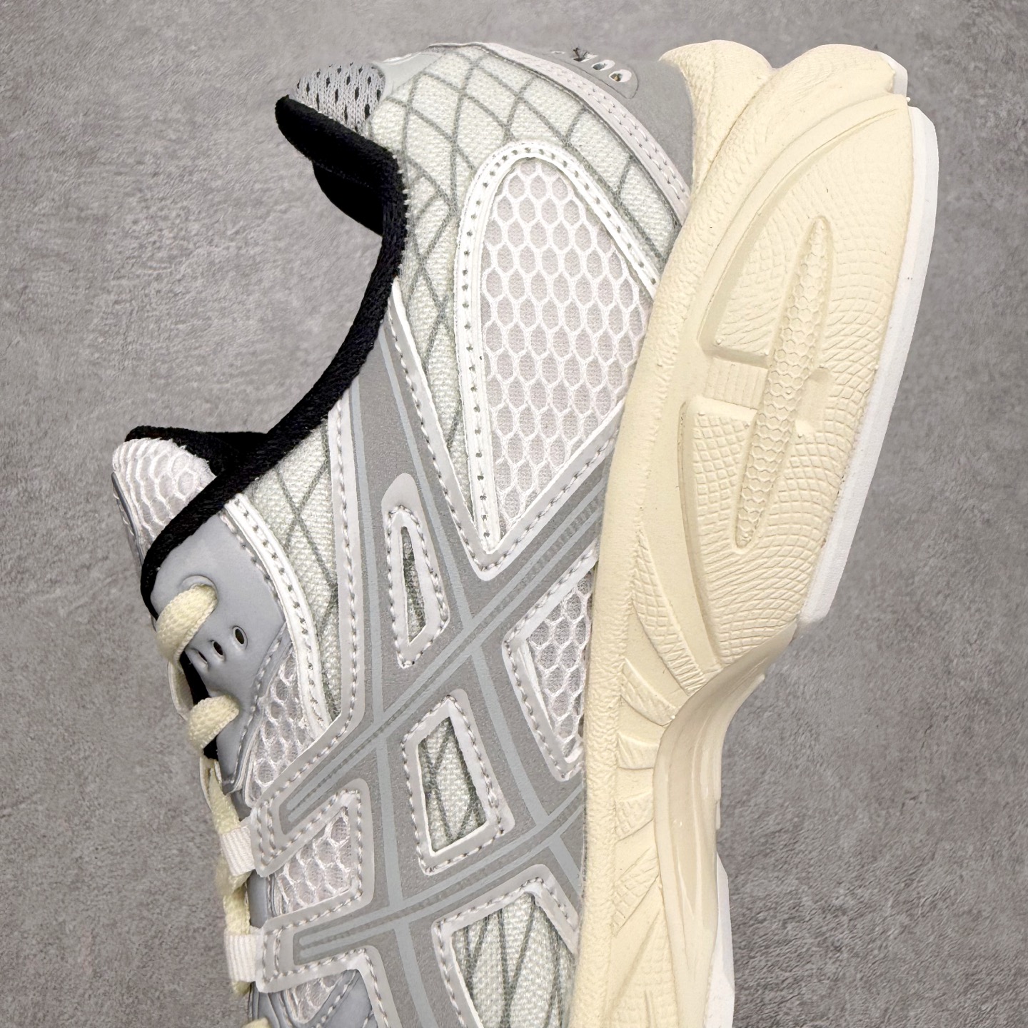 ＃XN ASICS Gel-Nimbus 10.1 亚瑟士雨云10.1代系列轻量缓震休闲运动跑步鞋 欧美