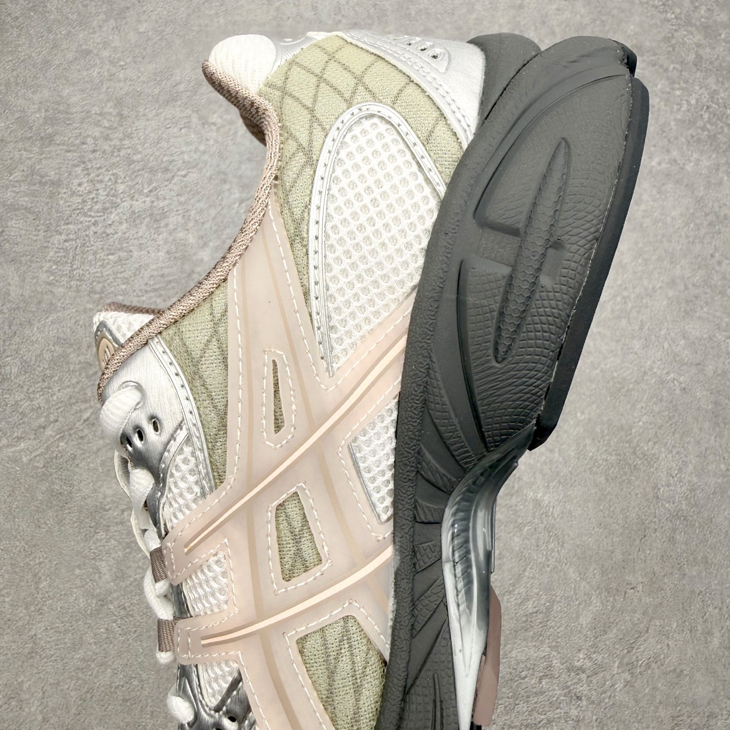 ＃XN ASICS Gel-Nimbus 10.1 亚瑟士雨云10.1代系列轻量缓震休闲运动跑步鞋 欧美