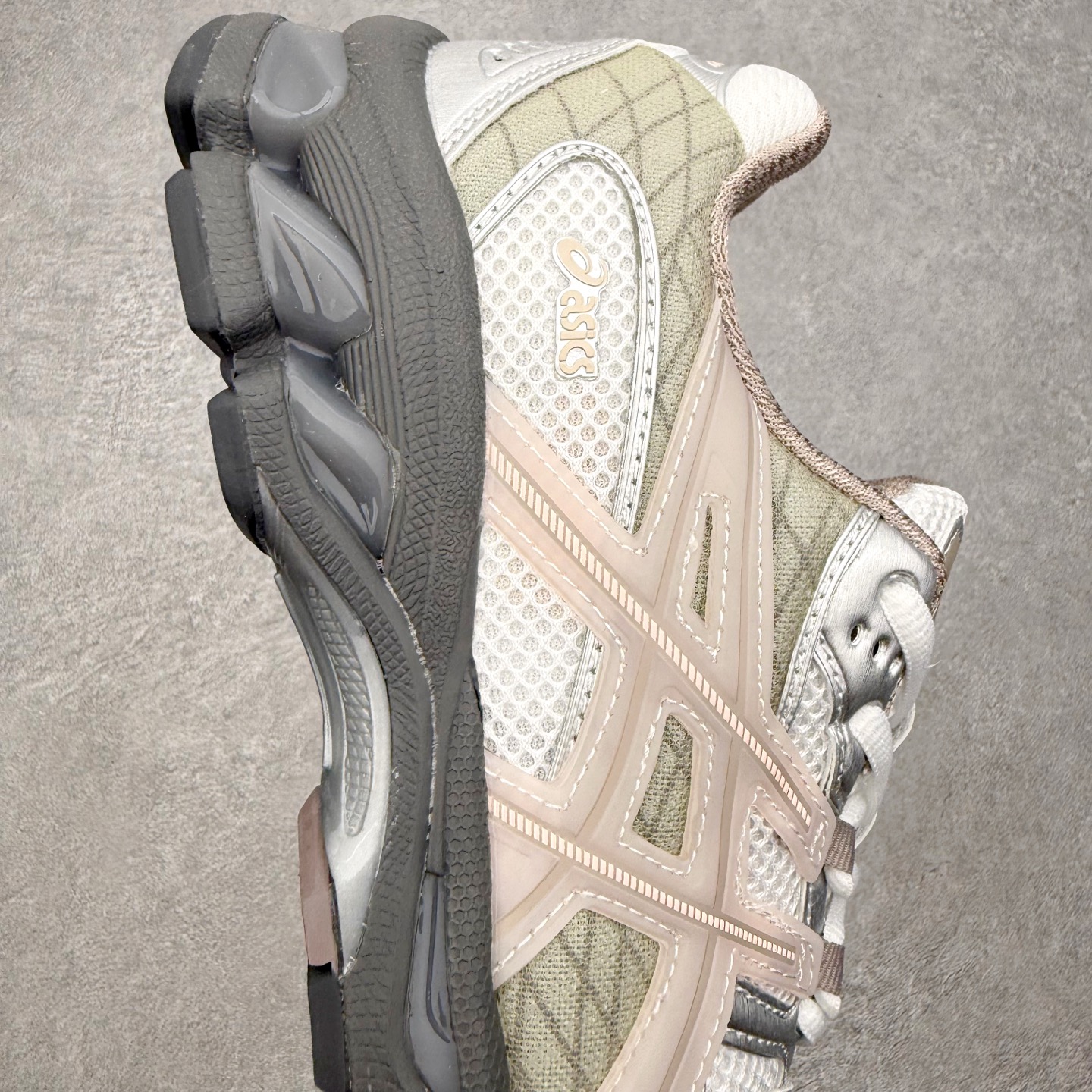 ＃XN ASICS Gel-Nimbus 10.1 亚瑟士雨云10.1代系列轻量缓震休闲运动跑步鞋 欧美