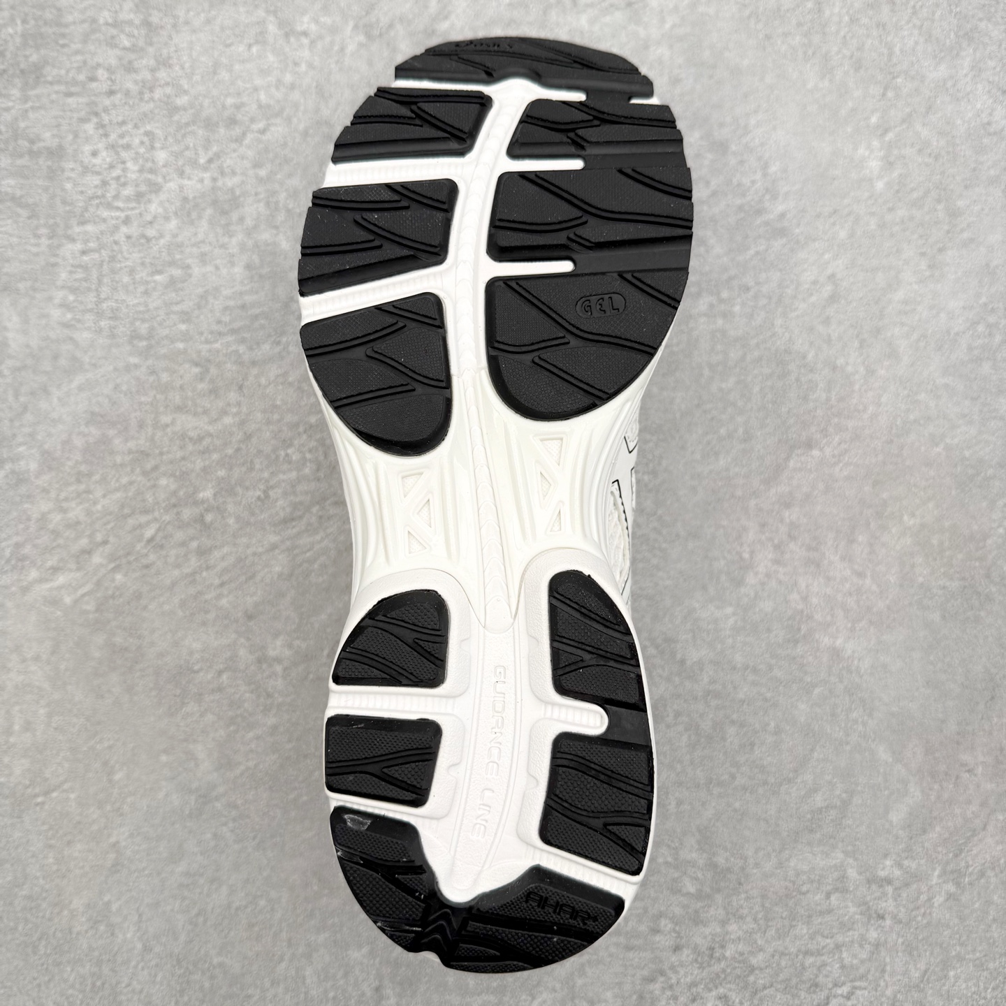 ＃XN Asics Gel-Flux 4代 亚瑟士GF4超轻量复古缓震运动慢跑鞋 采用网织布双密度鞋面材