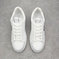 KARL LAGERFELD K/Ikonik 皮革厚底系带低帮 生活休闲鞋 选用优质材料,精细制作。经 KARL LAGERFELD K/Ikonik 皮革厚底系带低帮 生活休闲鞋 选用优质材料,精细制作。经