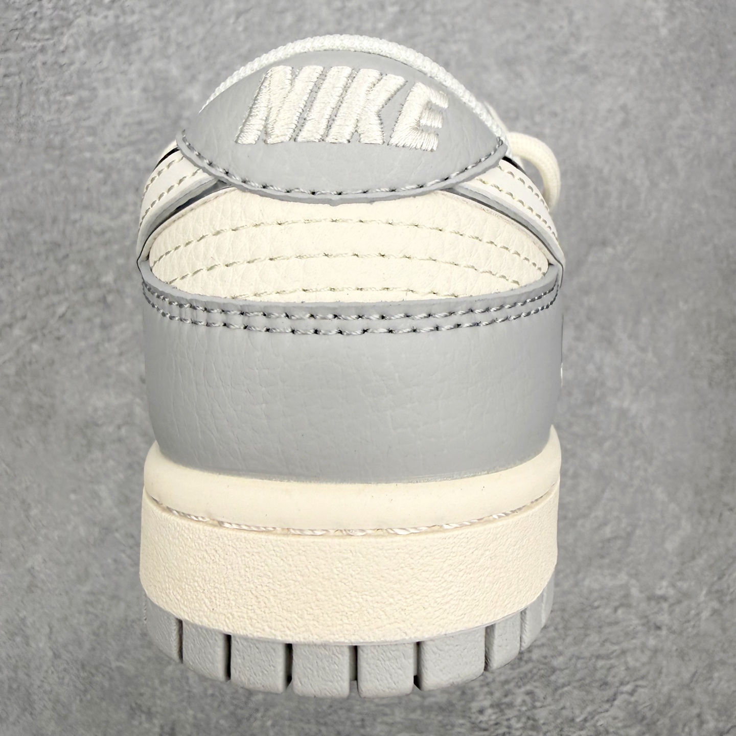 ＃特价福利‼️NK Dunk Low /AJ1 Low 得物定制配色 大厂出品 极力推荐 原装头层材料 