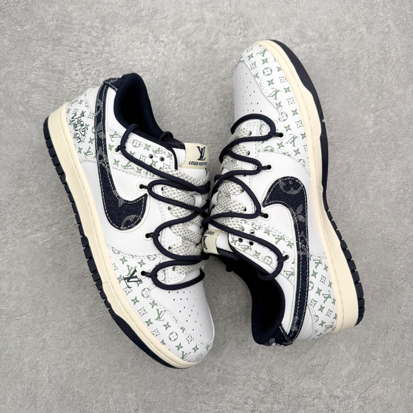 ＃特价福利‼️NK Dunk Low /AJ1 Low 得物定制配色 大厂出品 极力推荐 原装头层材料 
