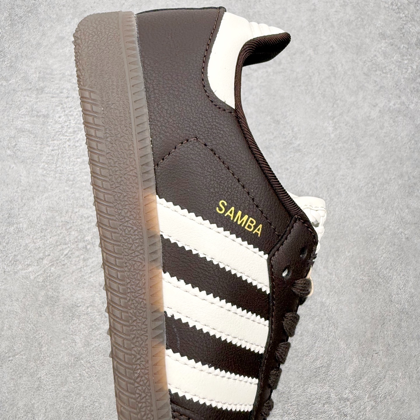 ＃HZ AD Original Samba OG 桑巴复古经典轻便板鞋 IH3982 口碑大厂出品 全网