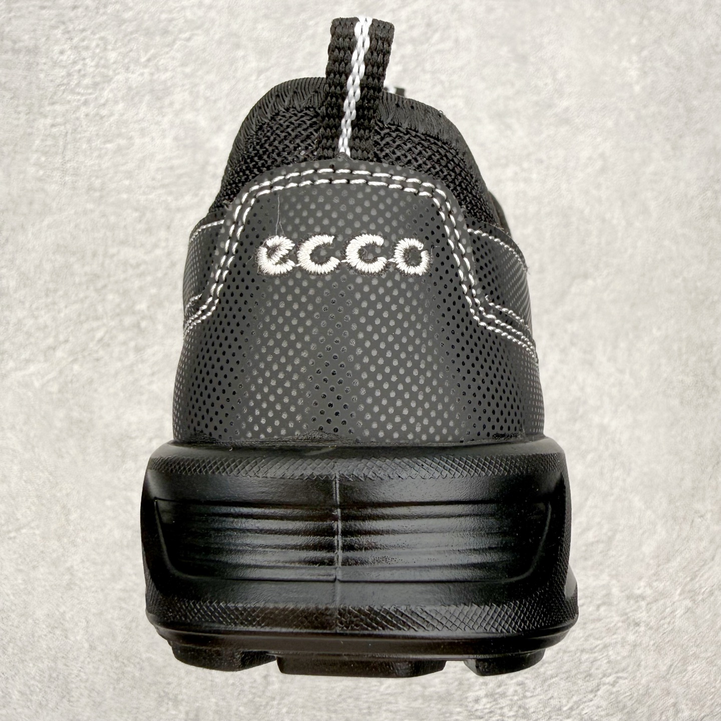 ecco爱步 BIOM LITE W 25秋舒适百搭时尚气质低帮生活休闲鞋 ECCO以三大核心特征为依托