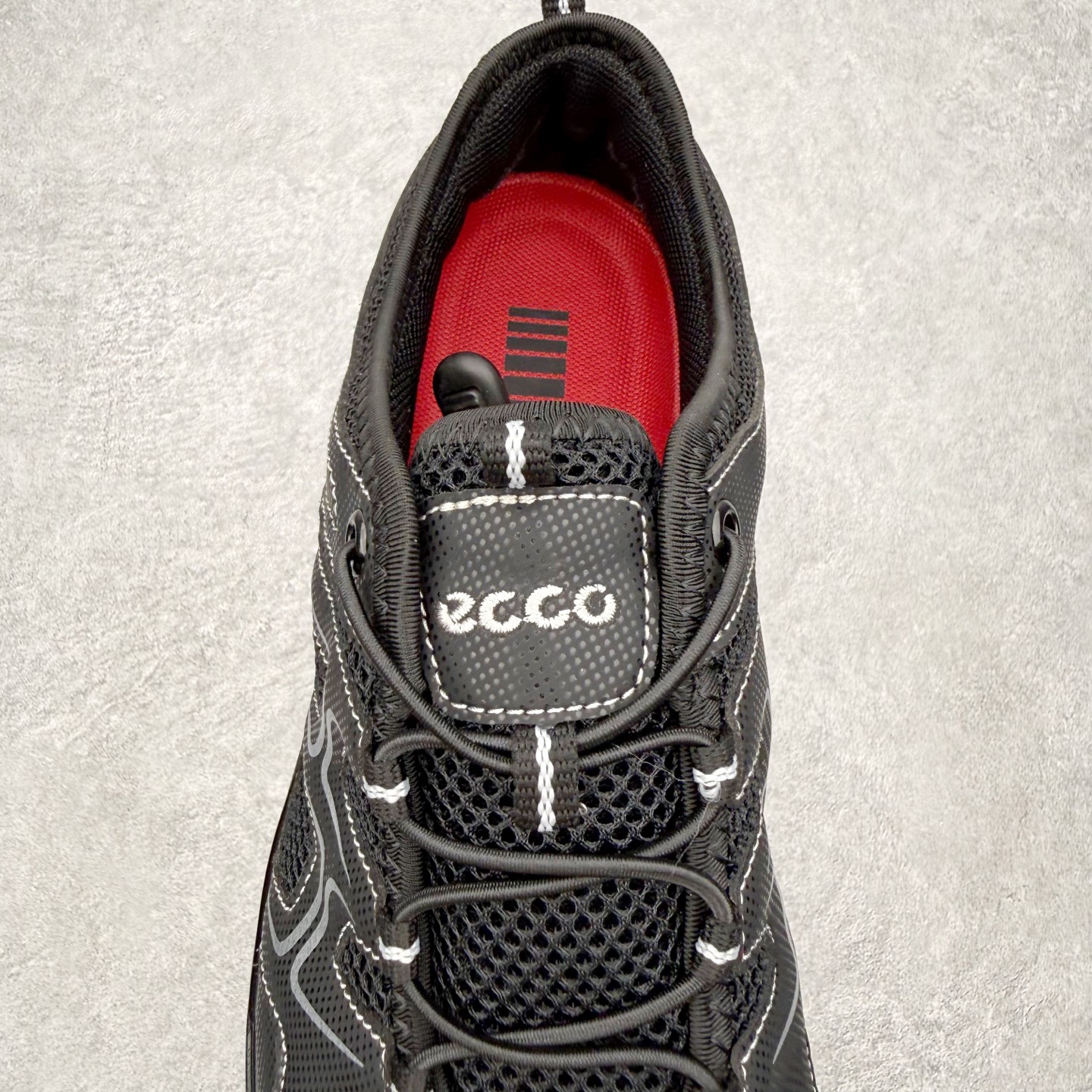 ecco爱步 BIOM LITE W 25秋舒适百搭时尚气质低帮生活休闲鞋 ECCO以三大核心特征为依托