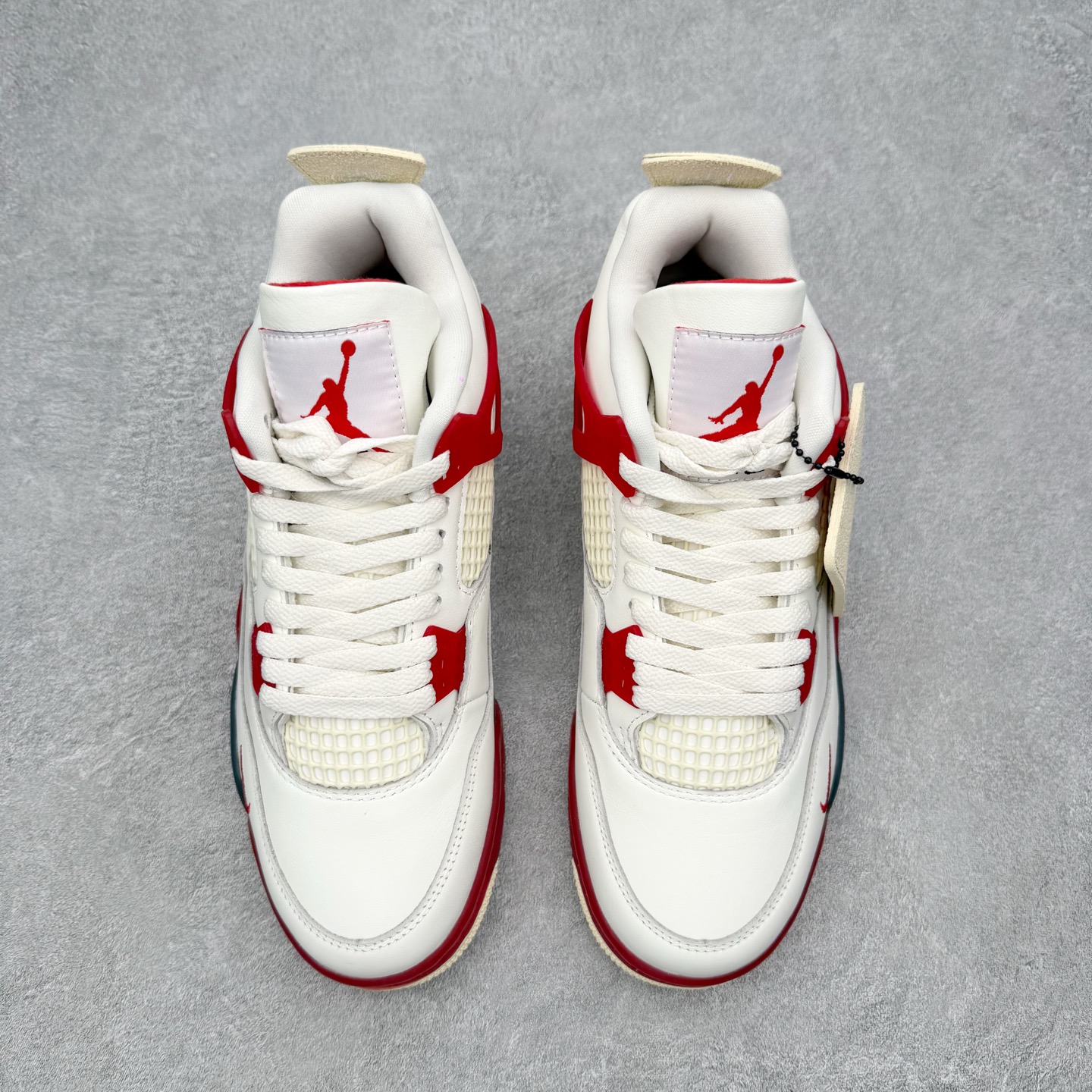 Nigel Sylvester x Jordan Air Jordan AJ4 联名白砖红 IQ8055
