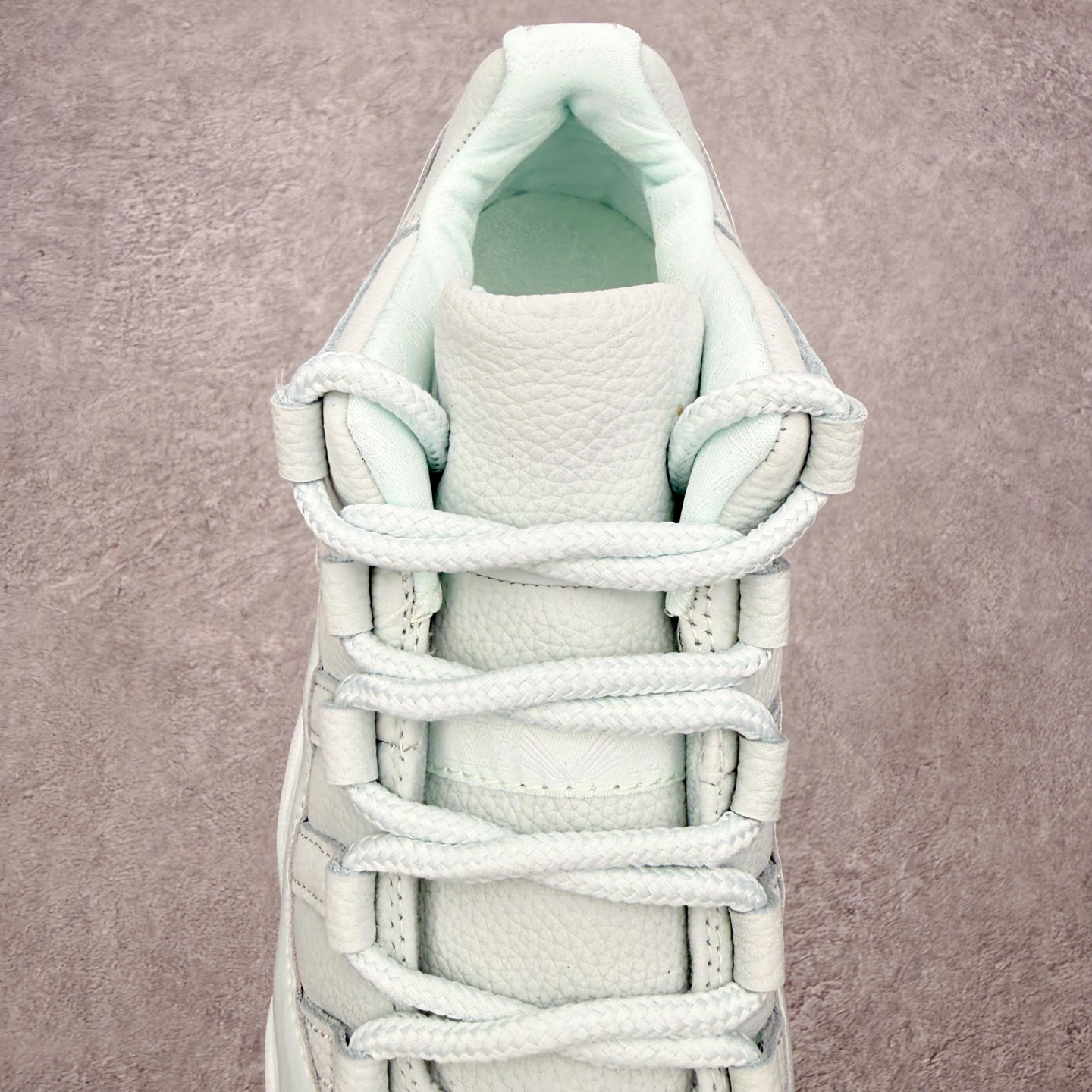 Air Jordan AJ11 Retro Low 