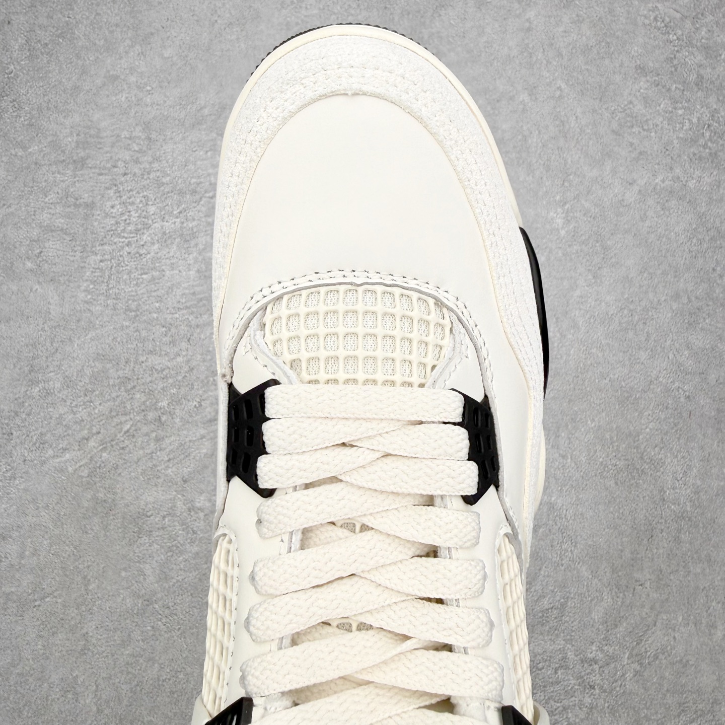 Air Jordan AJ4 “Flight Club”Sail/Black-University Re