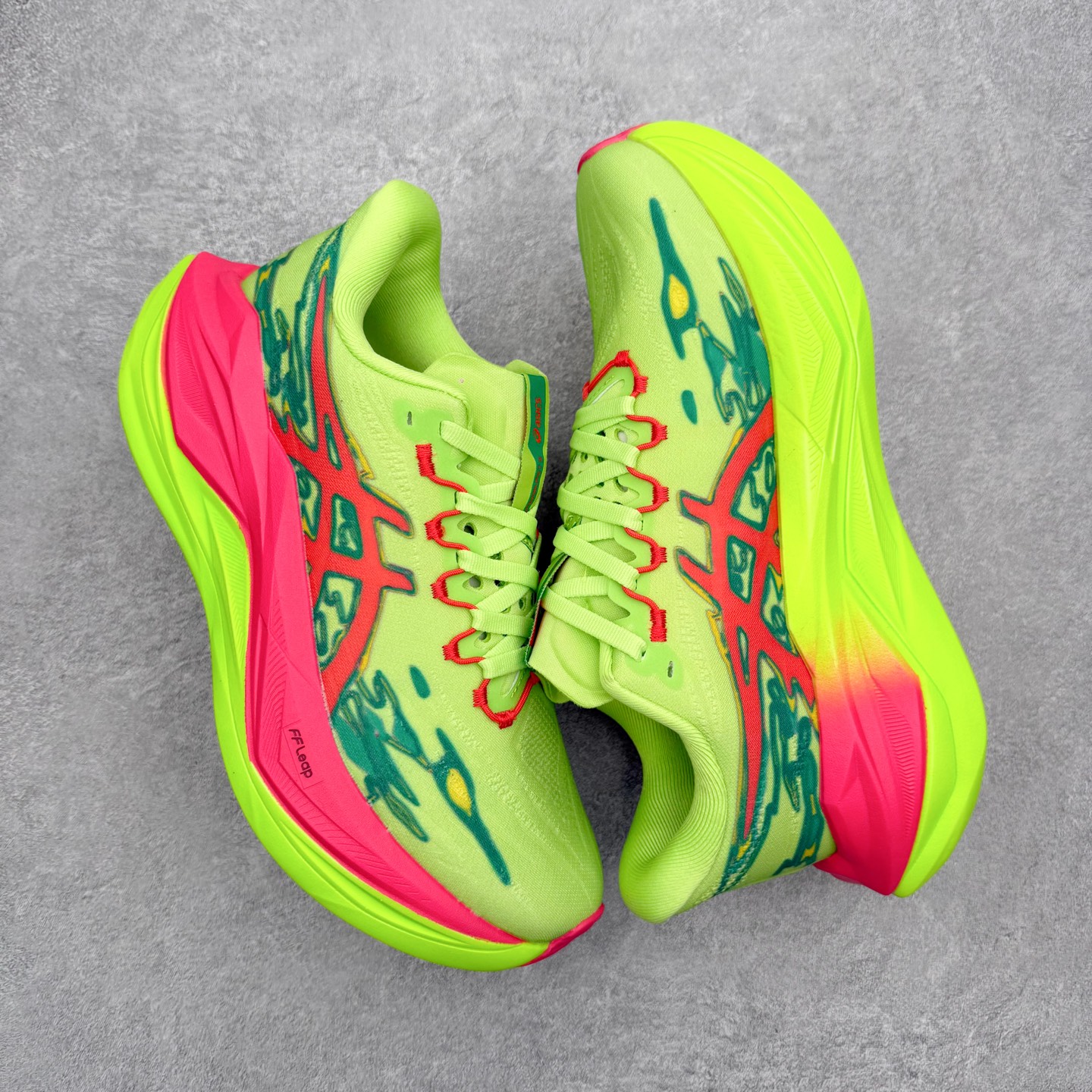 ASICS SUPERBLAST 3 舒适贴合回弹透气减震支撑跑步鞋 男女同款 Superblast 3