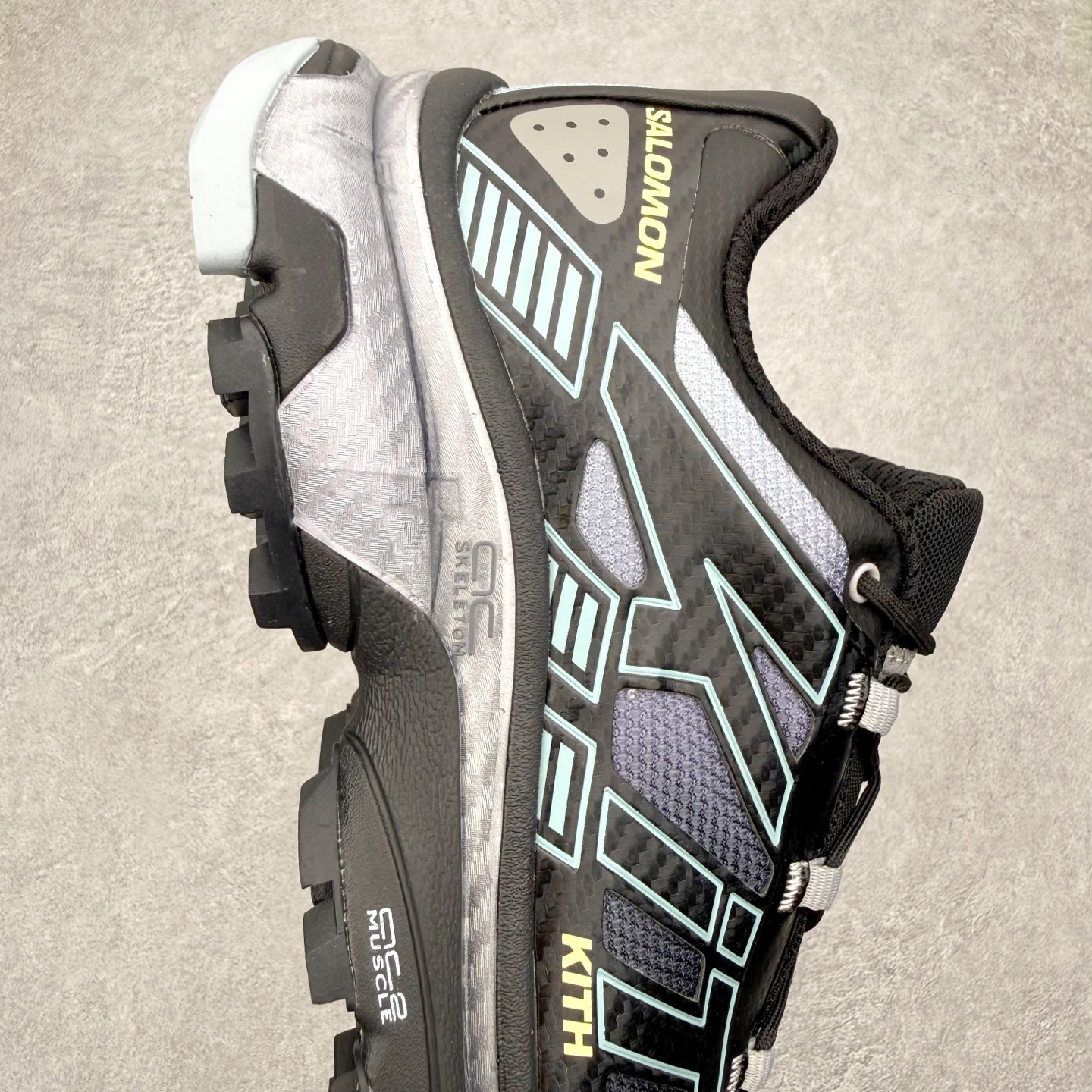 Salomon XT-4 OG Advanced 萨洛蒙系列低帮城市越野机能透气休闲运动鞋 鞋舌处附有迷
