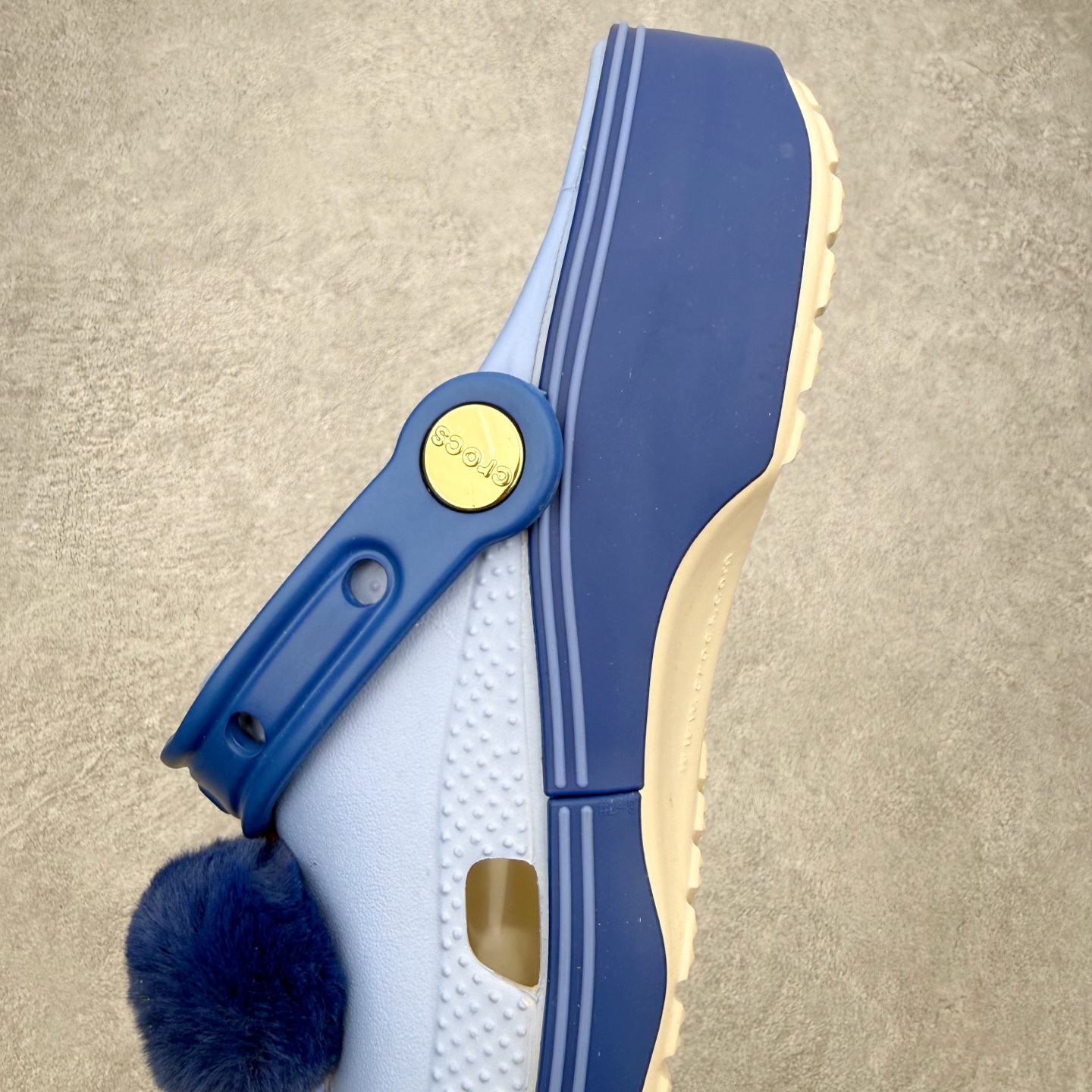 Disney 疯狂动物城 x Crocs Classic clog 卡骆驰联名限定合作系列EVA云朵一脚