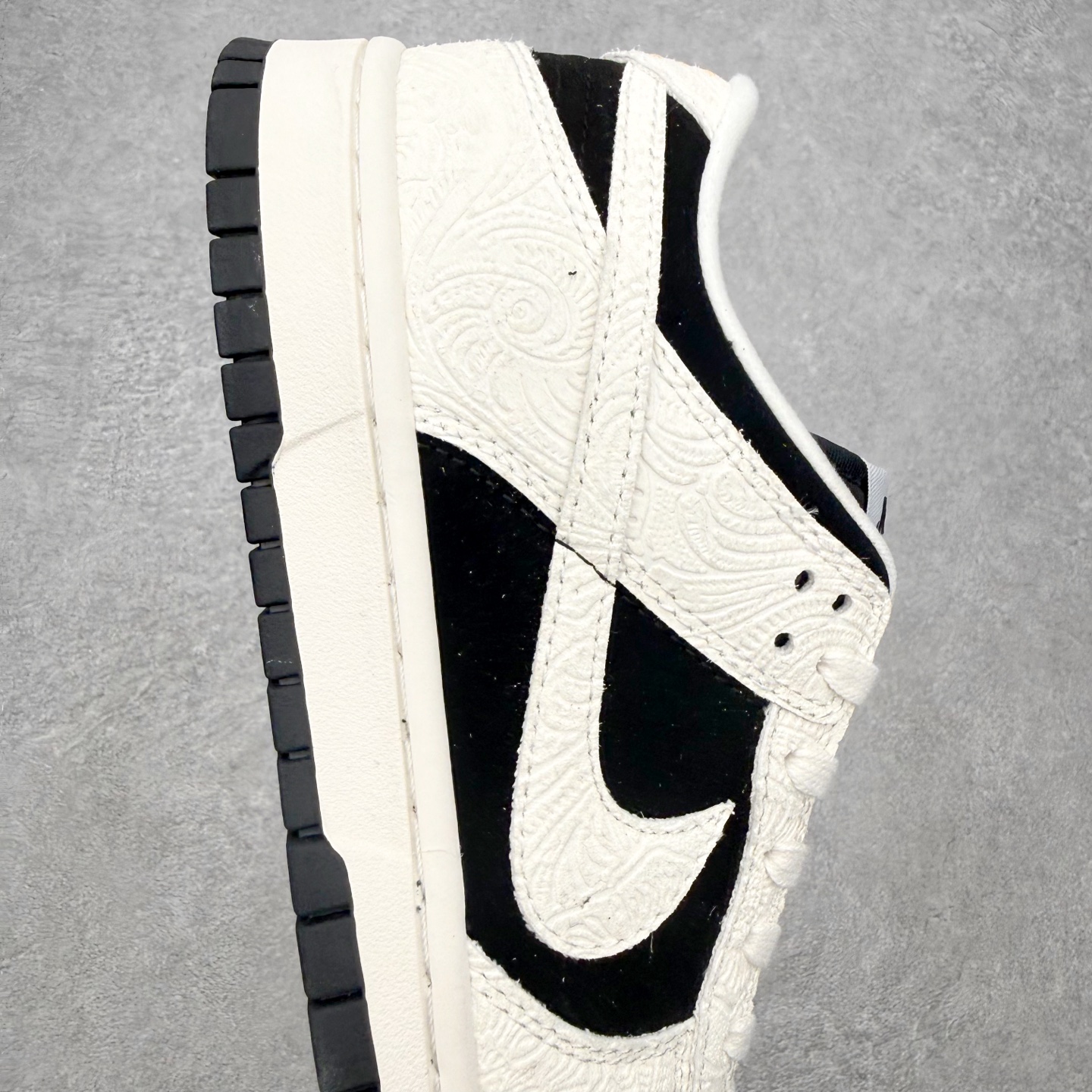 ＃F版 NK Dunk Low 马年限定 白黑浮雕 IF3944-001 实力大厂出品 新配色陆续开发 