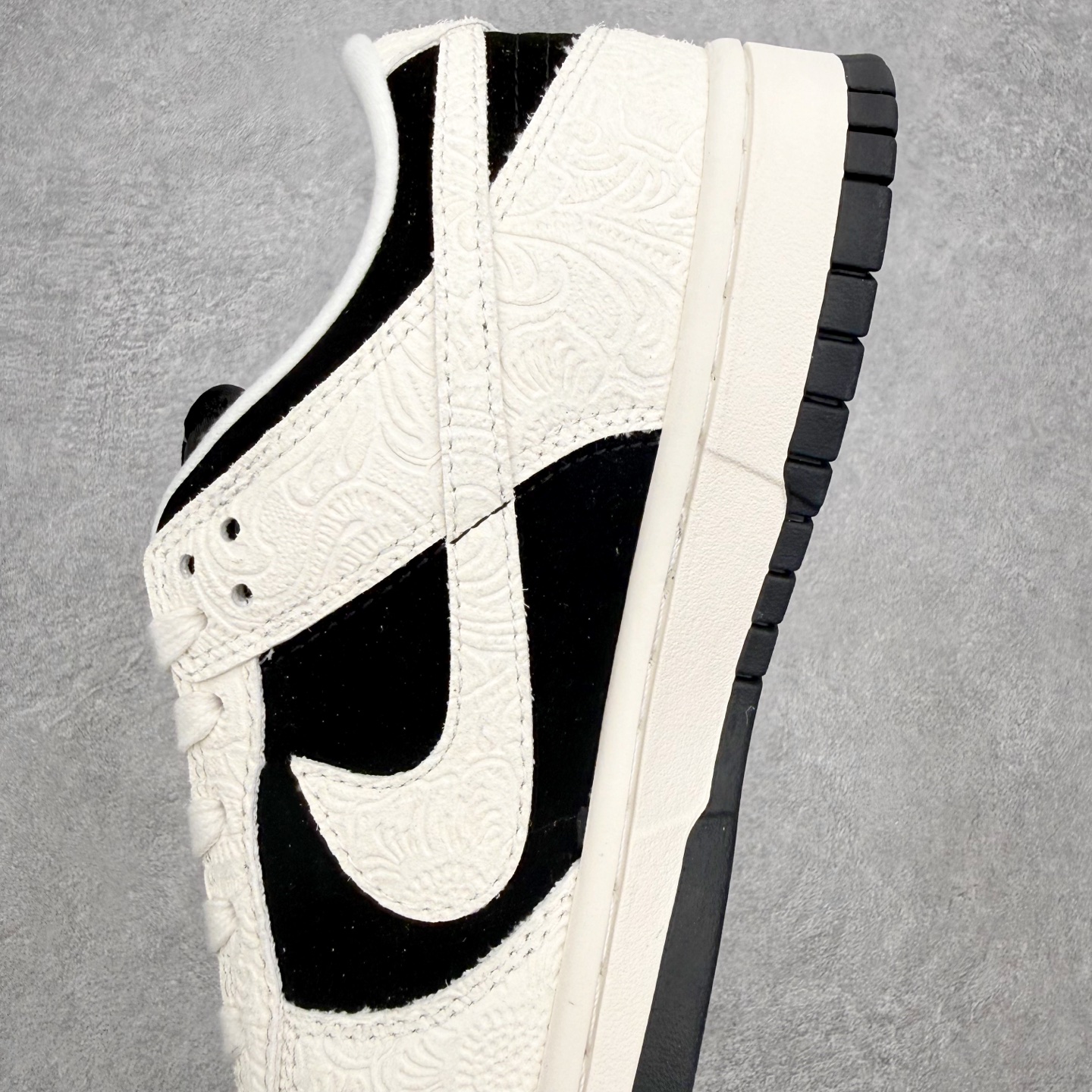 ＃F版 NK Dunk Low 马年限定 白黑浮雕 IF3944-001 实力大厂出品 新配色陆续开发 