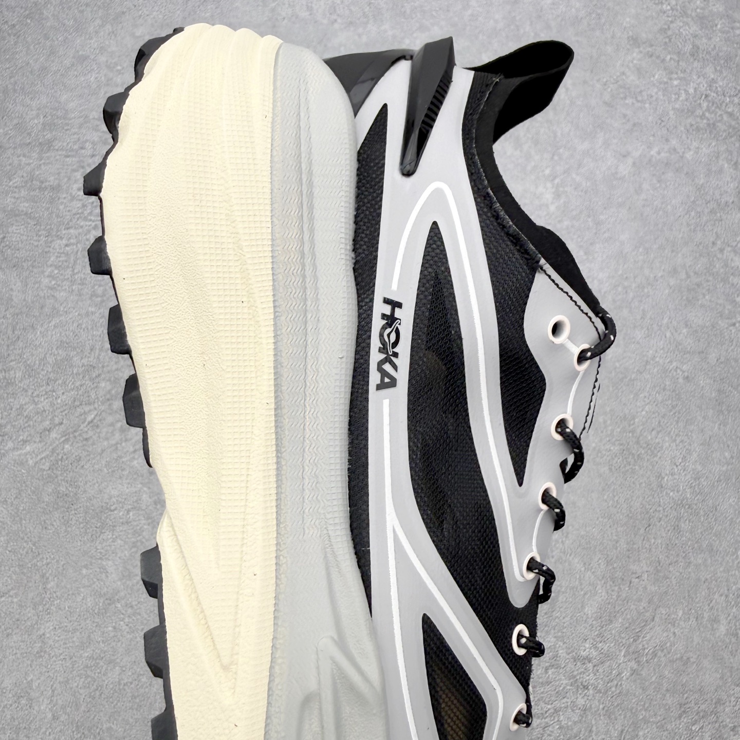 HOKA ONE ONE Stinson 7 ATR 斯廷森7代系列低帮全地形厚底轻量运动越野跑鞋 HO