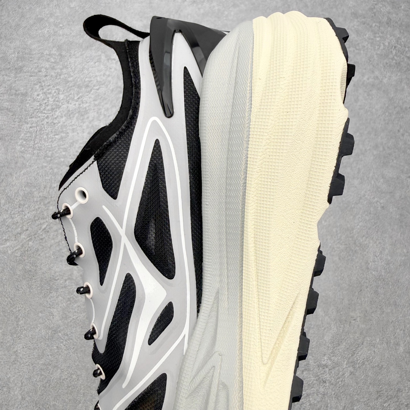 HOKA ONE ONE Stinson 7 ATR 斯廷森7代系列低帮全地形厚底轻量运动越野跑鞋 HO