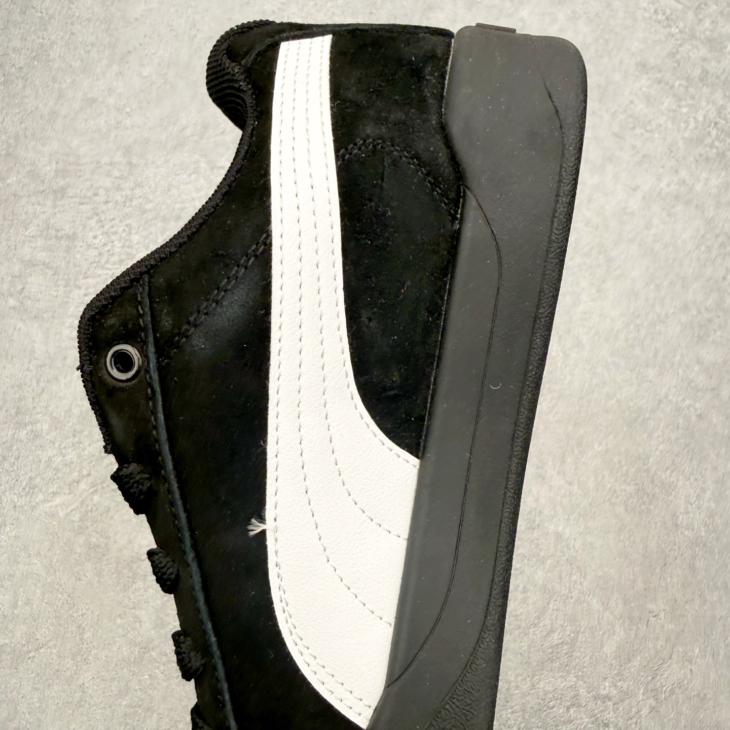 ＃福利特价‼️PUMA SUEDE XL 彪马新款面包鞋男女同款复古休闲板鞋 赠送一双鞋带 鞋身通体采用
