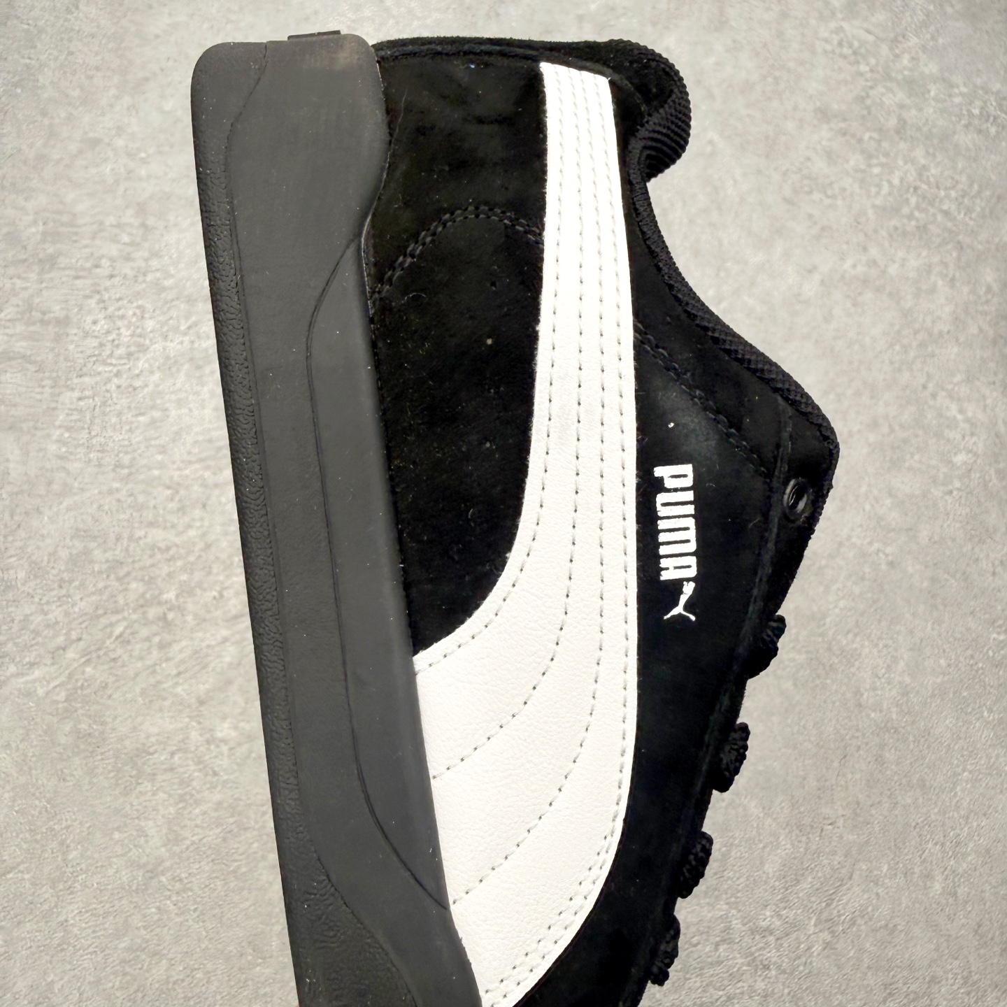 ＃福利特价‼️PUMA SUEDE XL 彪马新款面包鞋男女同款复古休闲板鞋 赠送一双鞋带 鞋身通体采用
