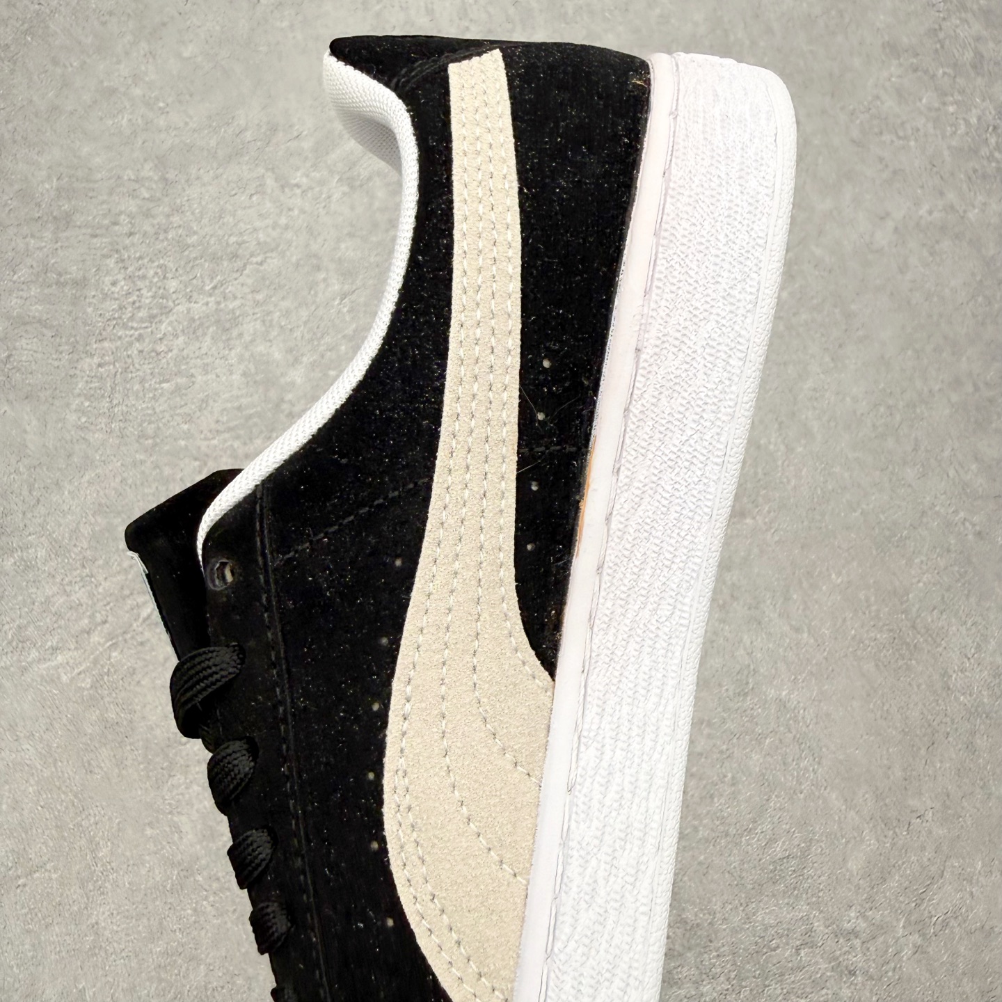 ＃福利特价‼️PUMA SUEDE XL 彪马新款面包鞋男女同款复古休闲板鞋 赠送一双鞋带 鞋身通体采用
