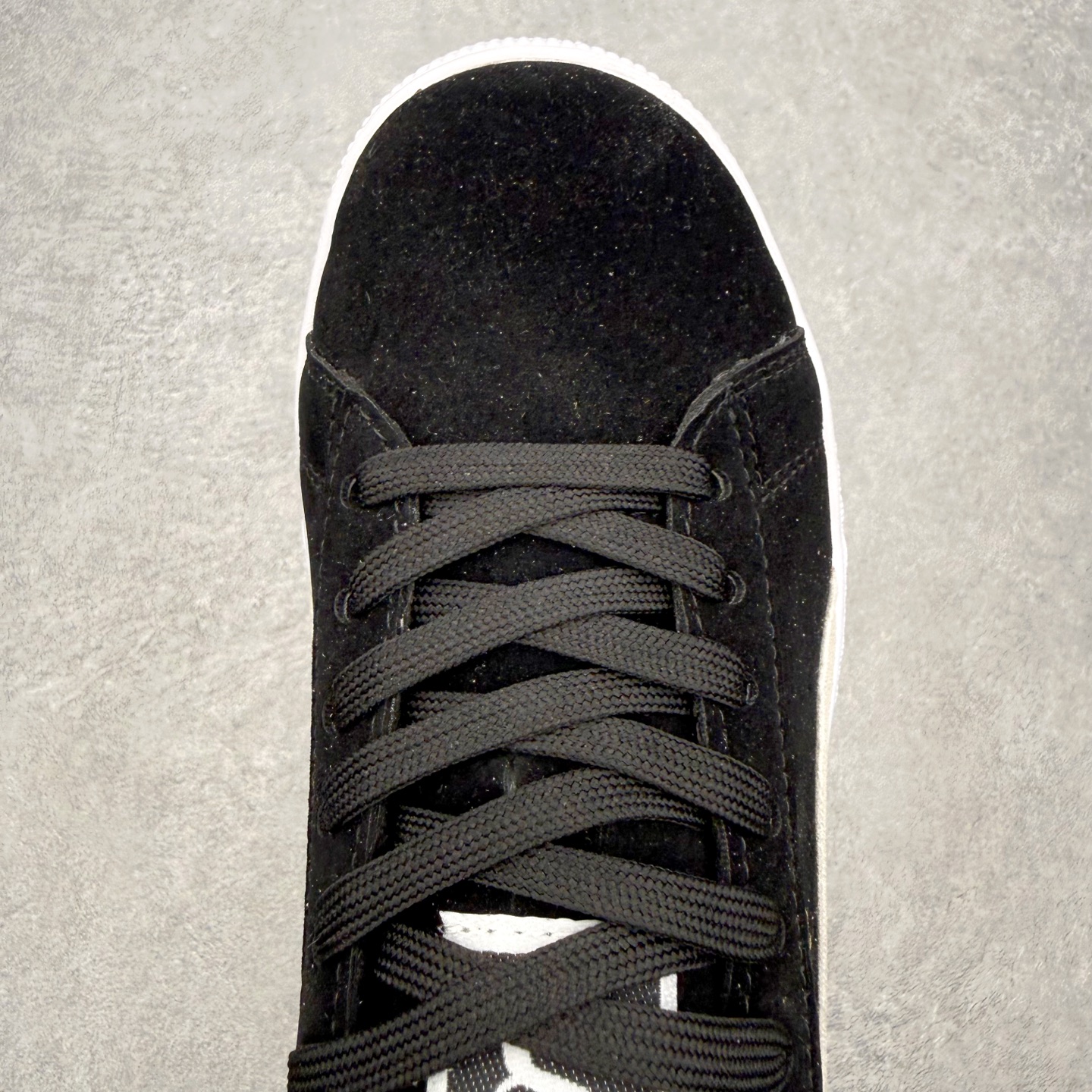 ＃福利特价‼️PUMA SUEDE XL 彪马新款面包鞋男女同款复古休闲板鞋 赠送一双鞋带 鞋身通体采用