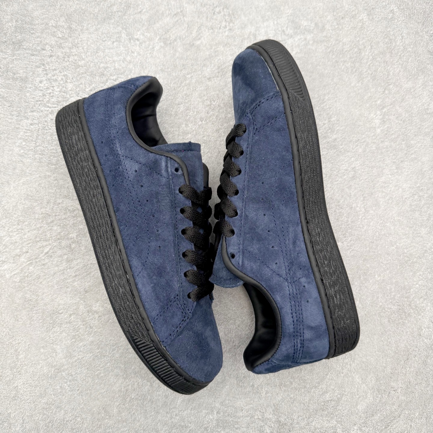 ＃福利特价‼️PUMA SUEDE XL 彪马新款面包鞋男女同款复古休闲板鞋 赠送一双鞋带 鞋身通体采用
