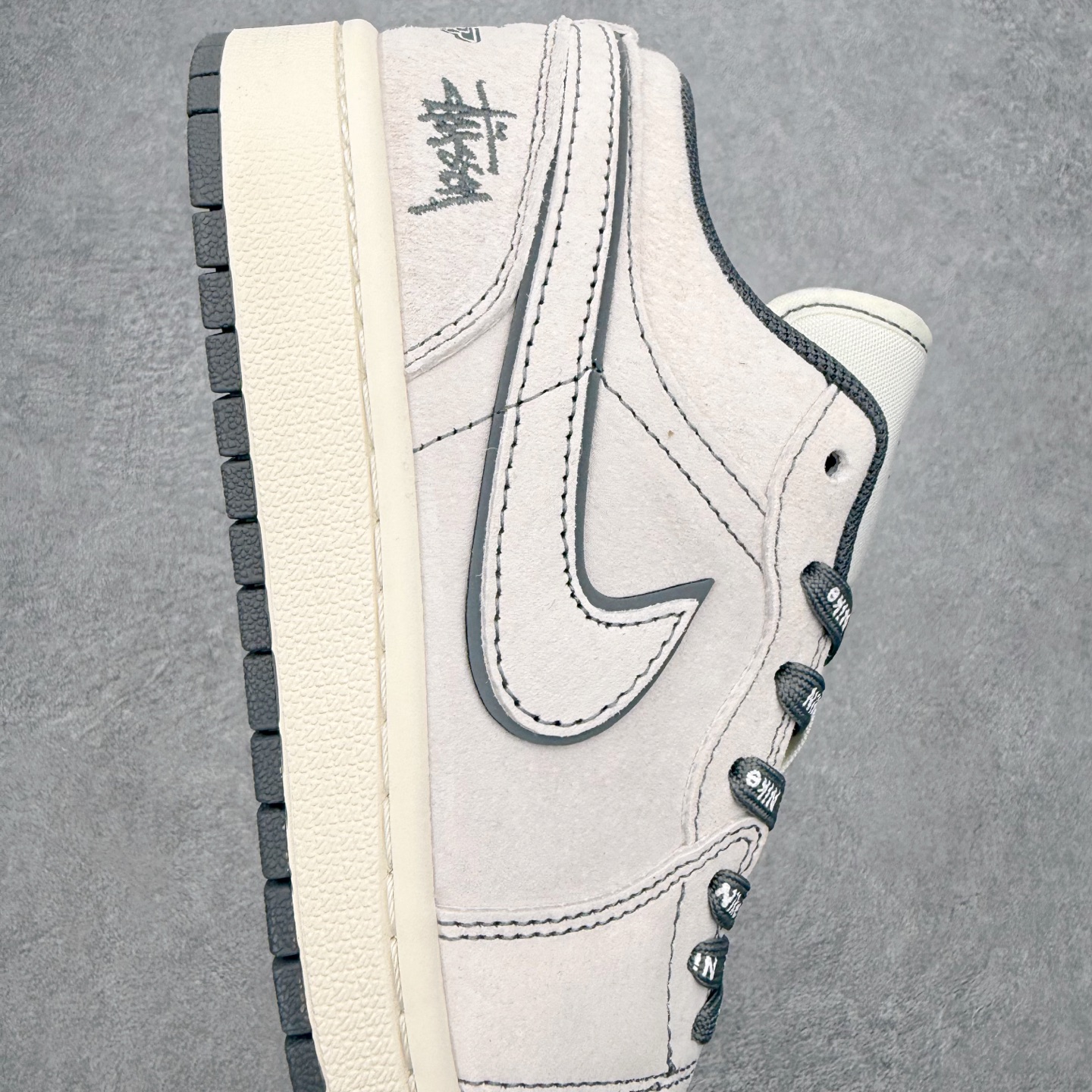 ＃福利特价‼️Air Jordan AJ1 Low 低帮联名定制配色 原厂内置气垫魔块 A模大底 头层小