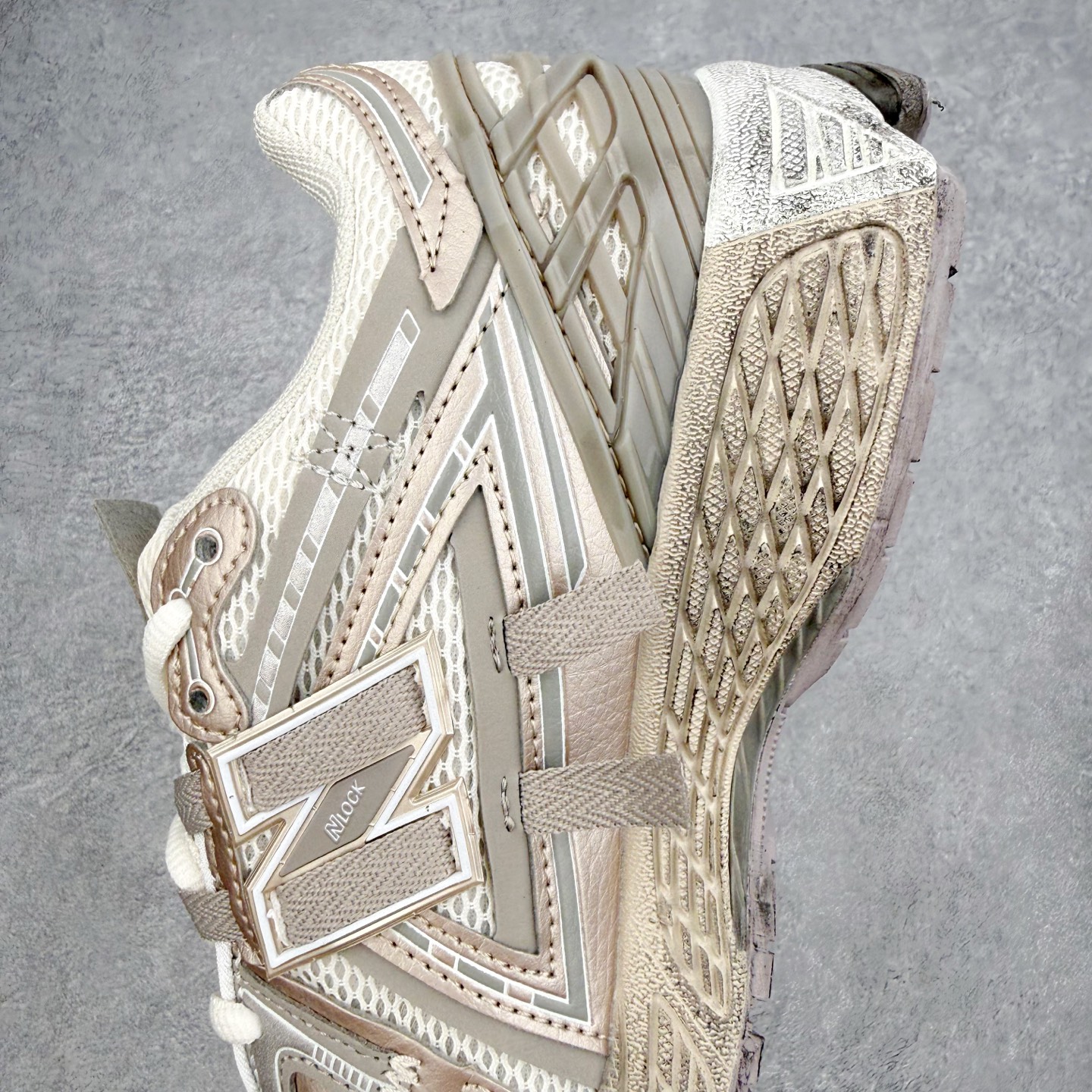 New Balance M1906R NB新百伦系列复古老爹风休闲运动慢跑鞋 日韩出口特供订单 全网最全