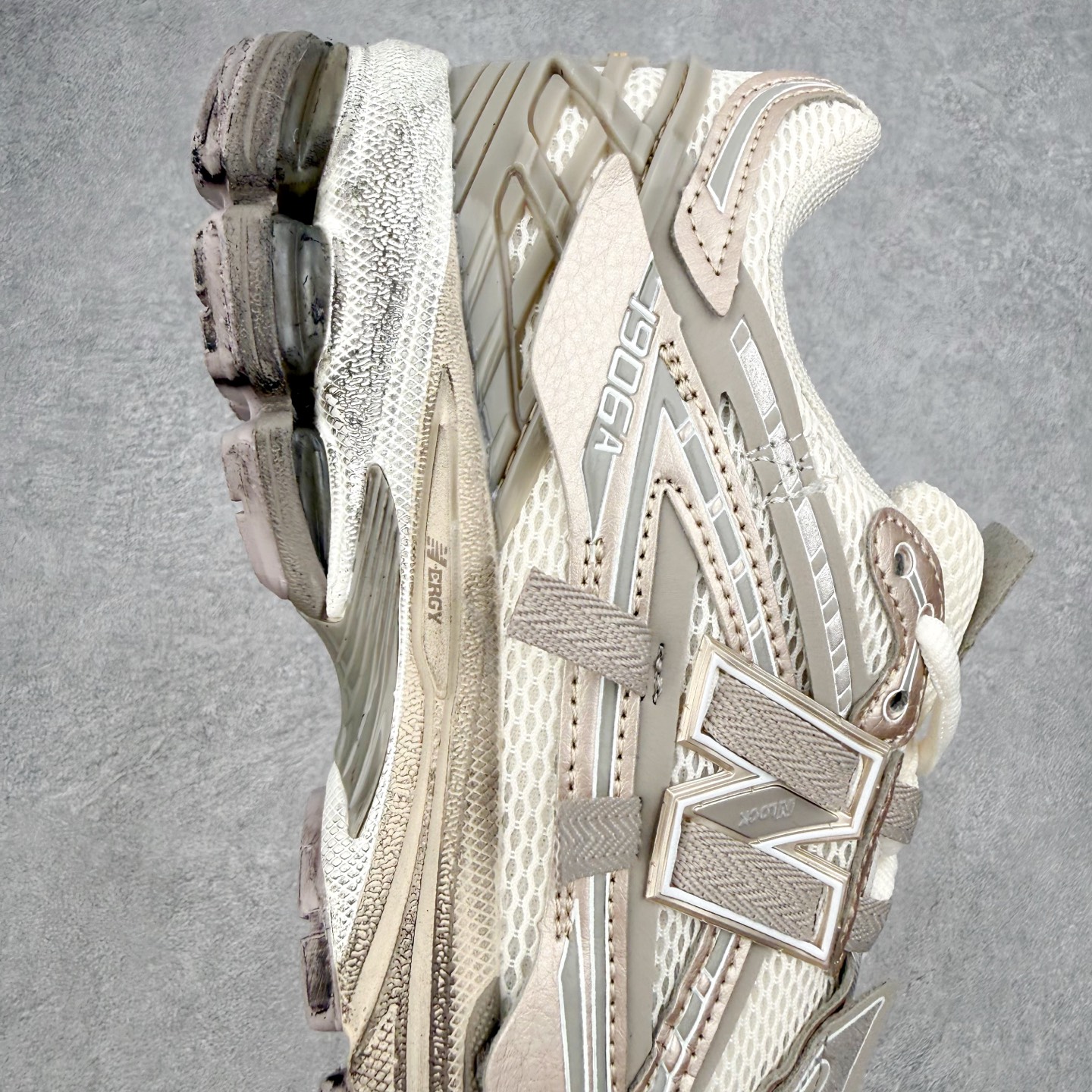 New Balance M1906R NB新百伦系列复古老爹风休闲运动慢跑鞋 日韩出口特供订单 全网最全