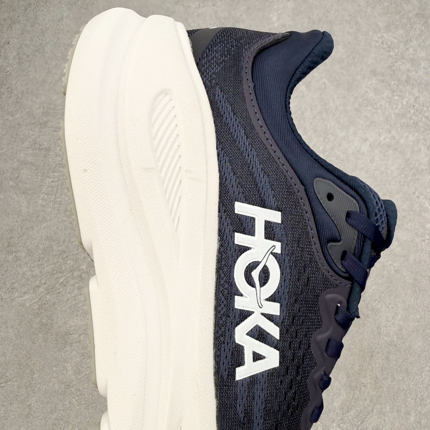 HOKA ONE ONE Bondi 9 WIDE 邦迪九代舒适防滑耐磨低帮休闲跑步鞋 HOKA ONE