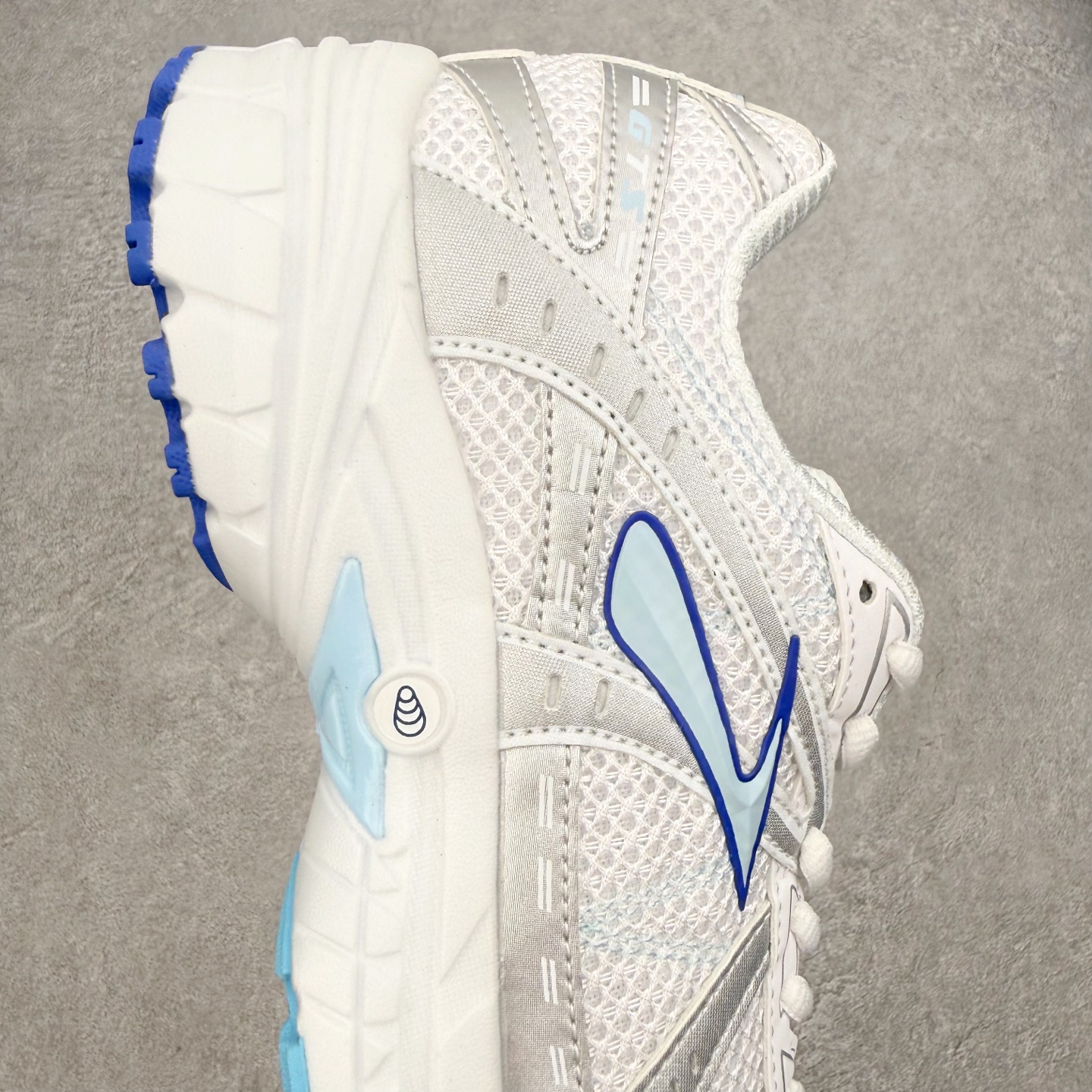 Brooks布鲁克斯 Adrenaline GTS 10 舒适贴合 跑步鞋 男女同款 Brooks 四大