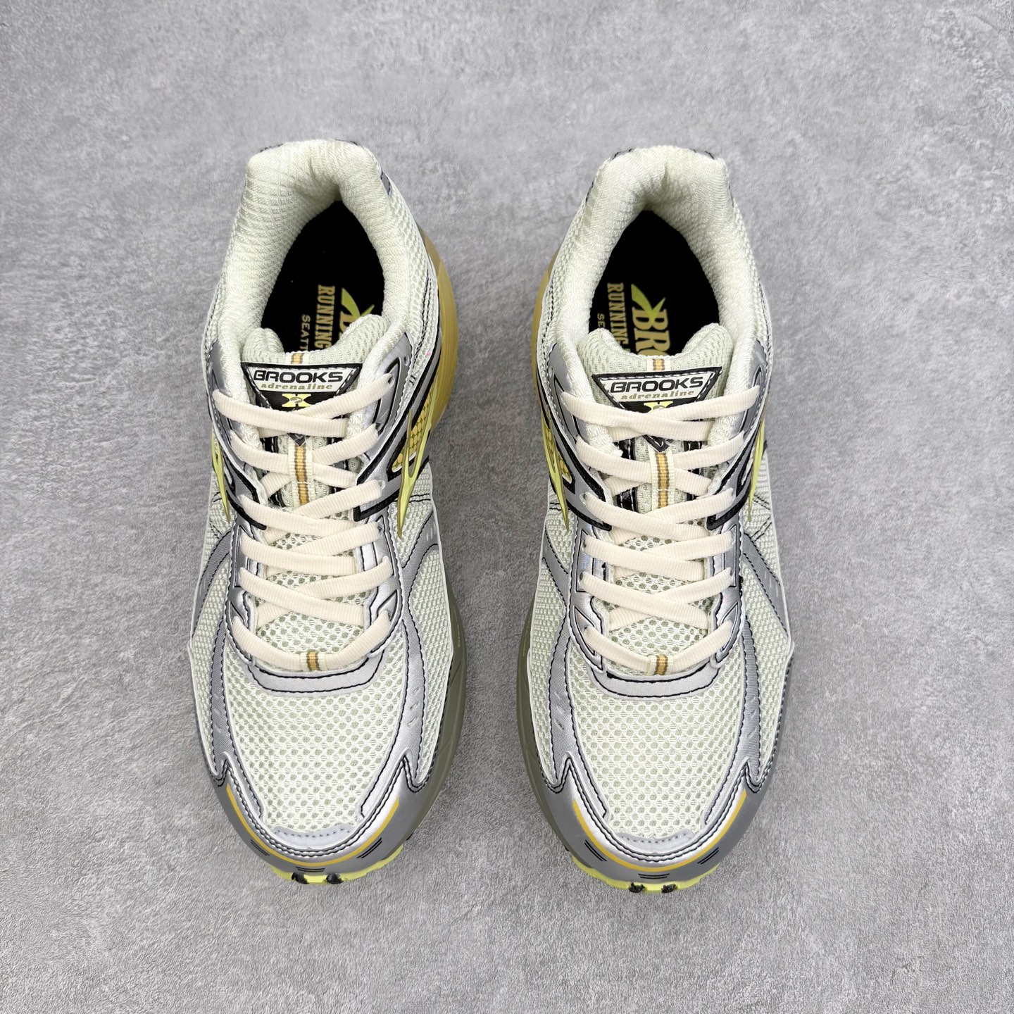 Brooks布鲁克斯 Adrenaline GTS 10 舒适贴合 跑步鞋 男女同款 Brooks 四大
